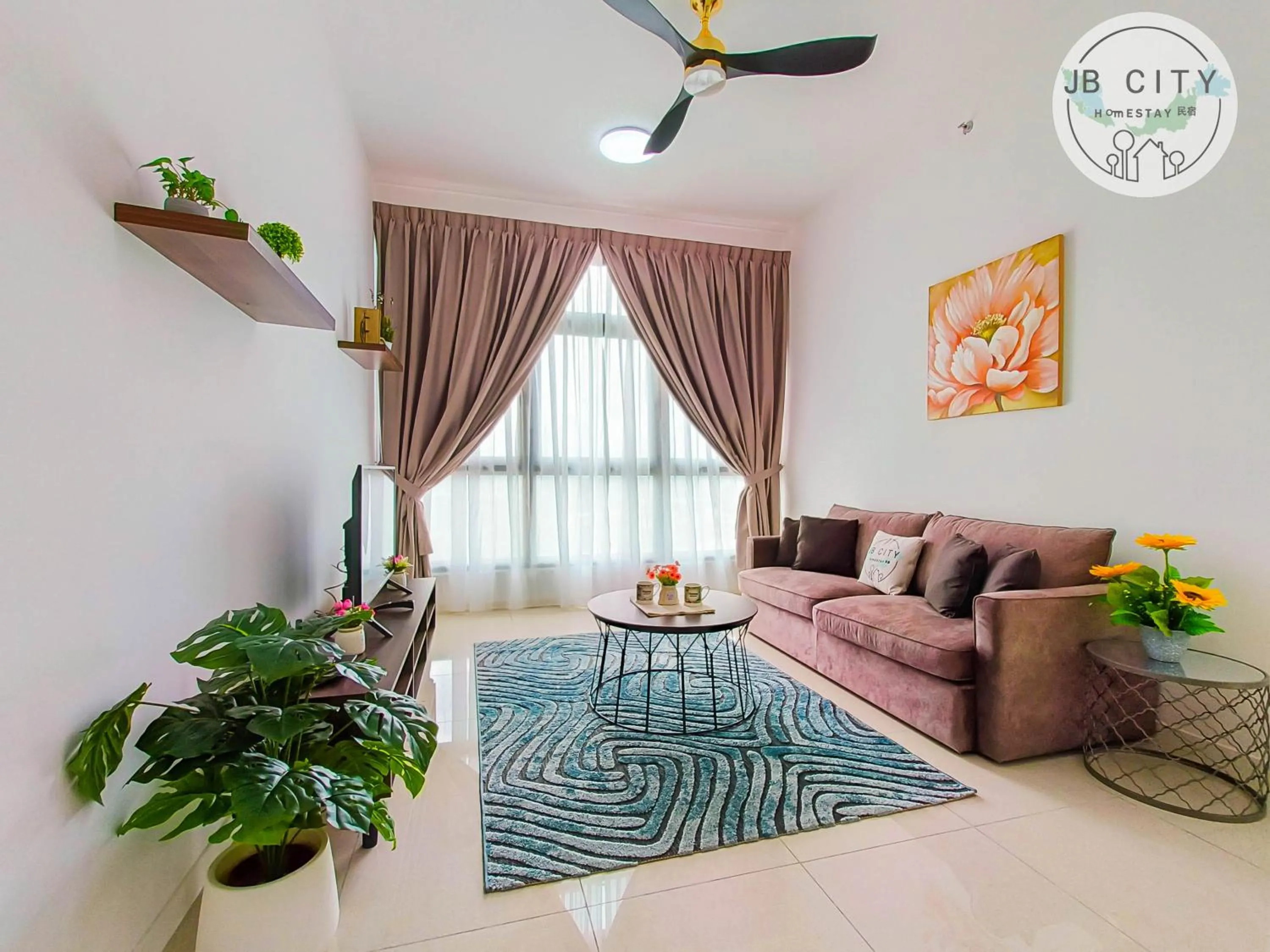 TV and multimedia in Paradigm Residence by RR JBcity