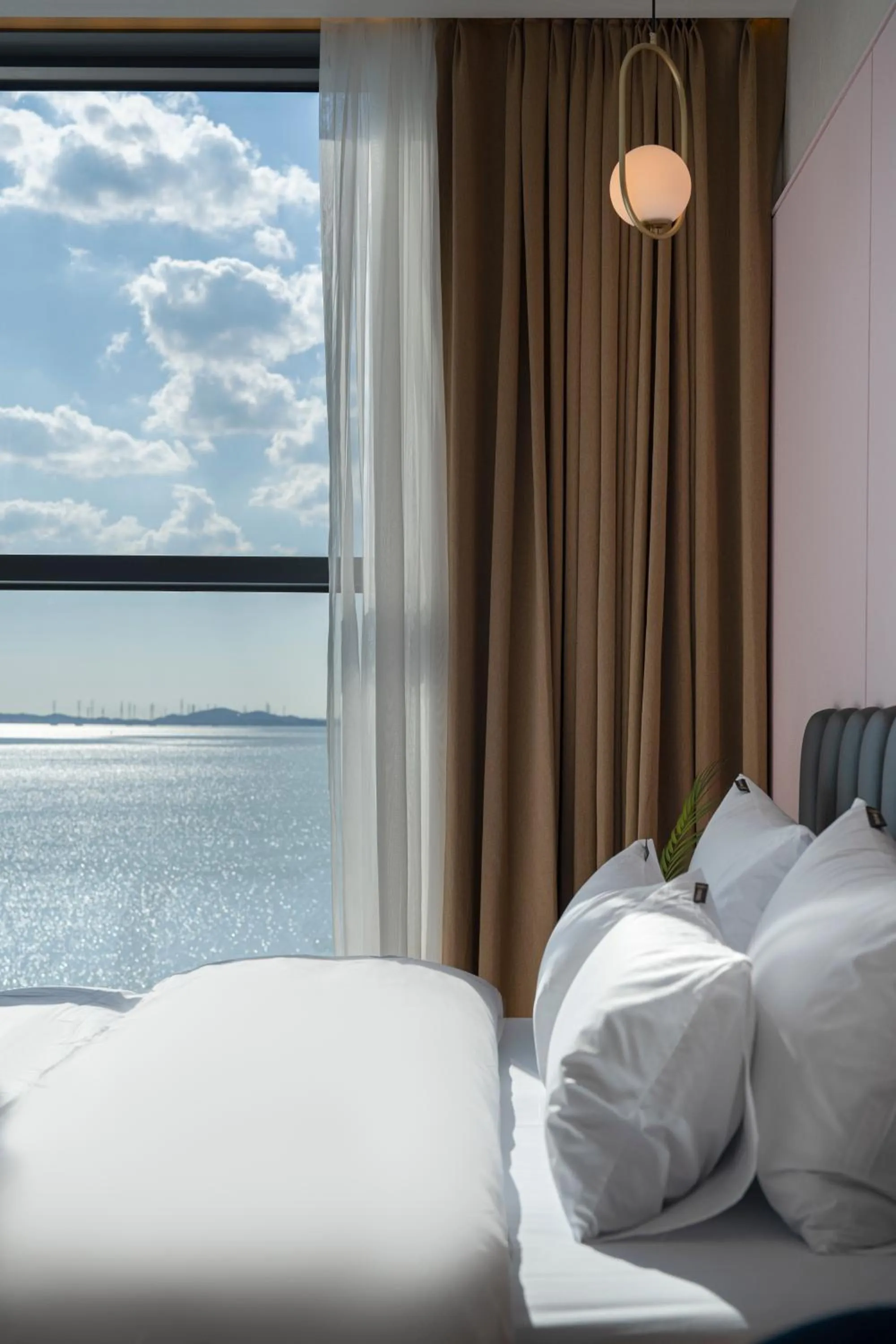 Natural landscape in Brown Dot Siheung Geobuksum