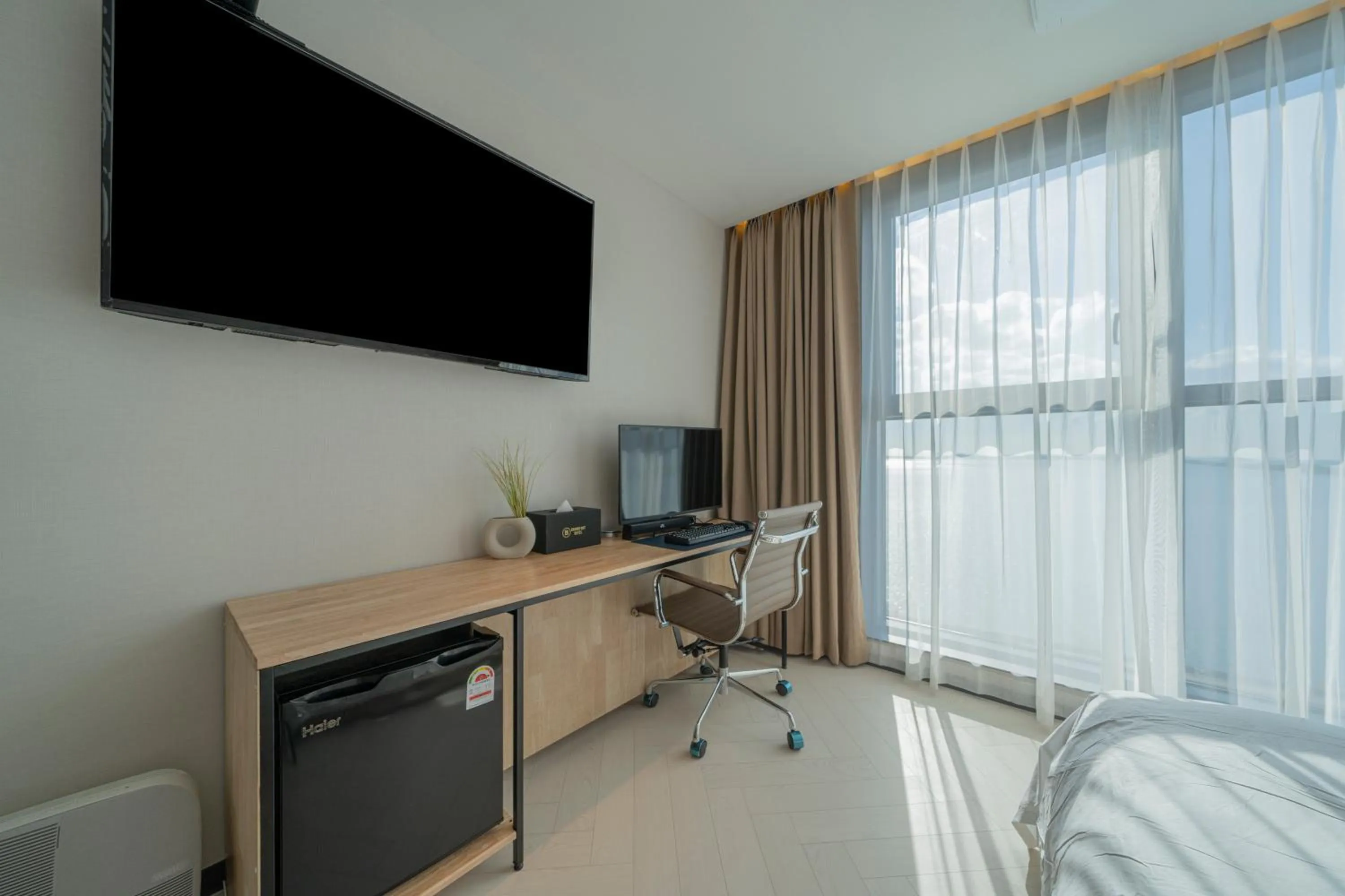 Bed in Brown Dot Siheung Geobuksum