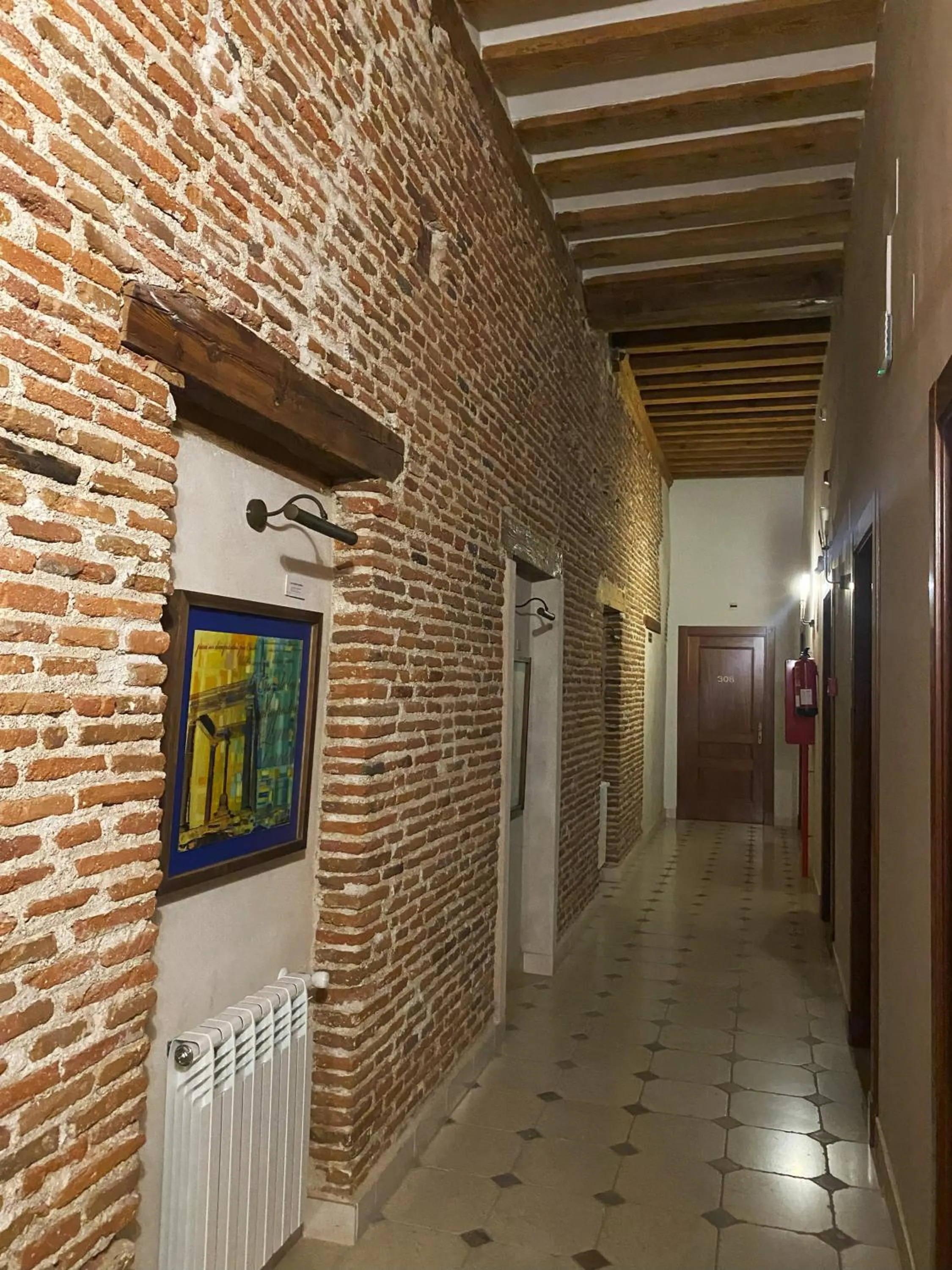 Property building in HOTEL EL RASTRO - Palacio Duque de Tamames -