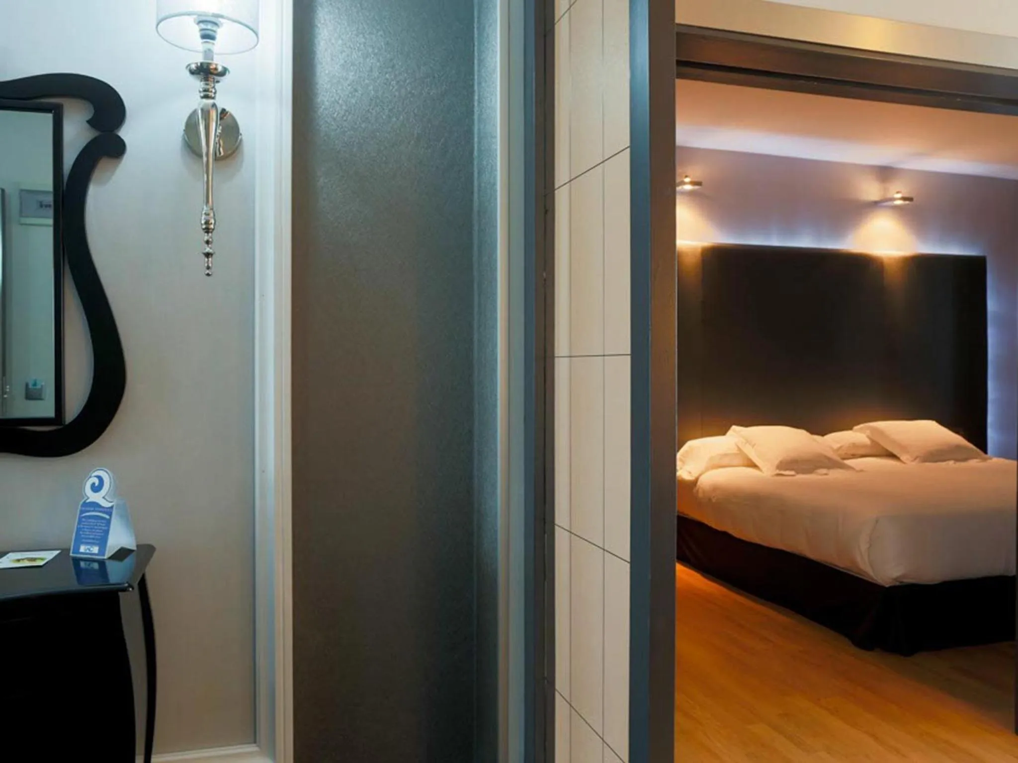 Bedroom, Bed in Hotel Chiqui