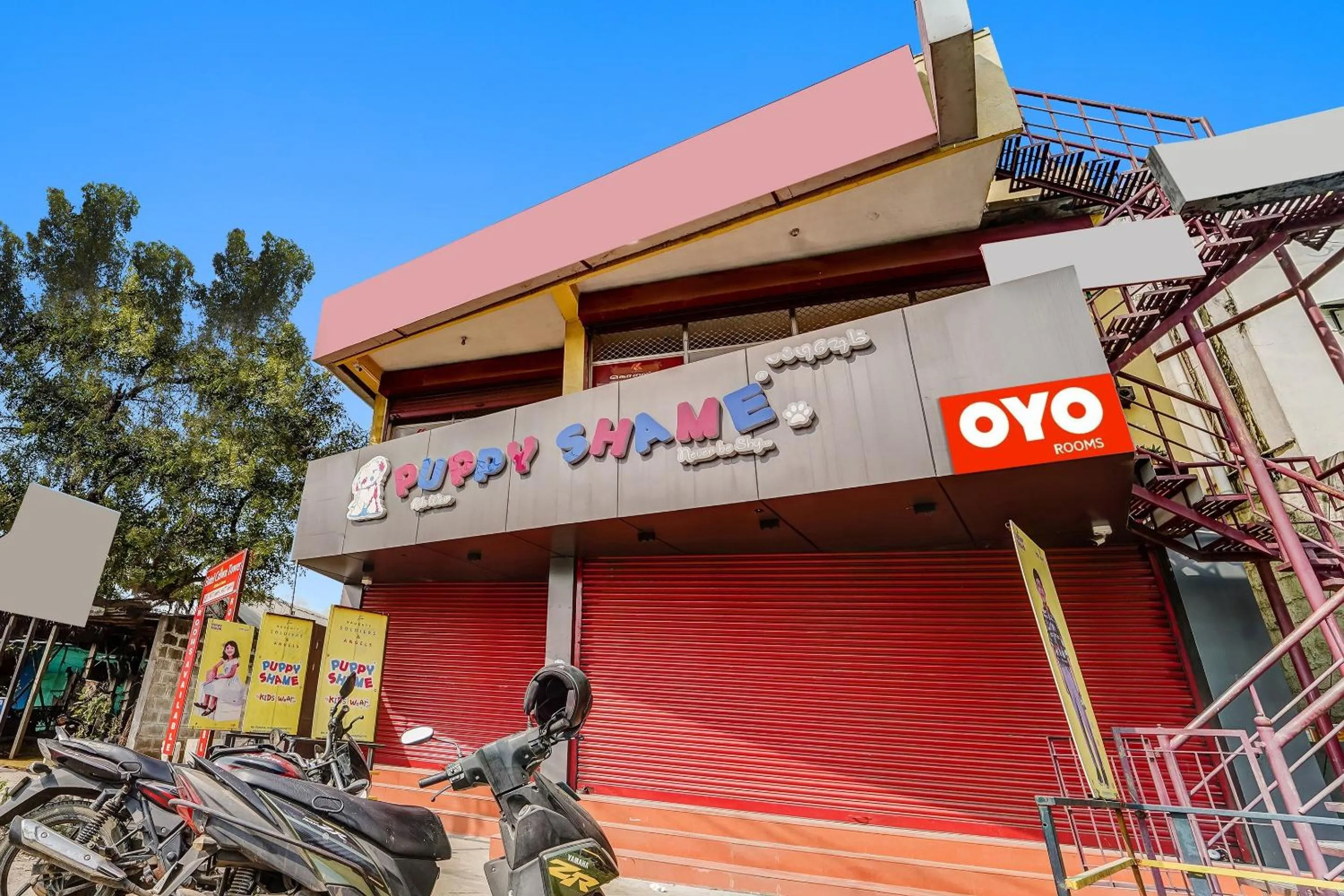 Facade/entrance in Hotel O Crown Tower