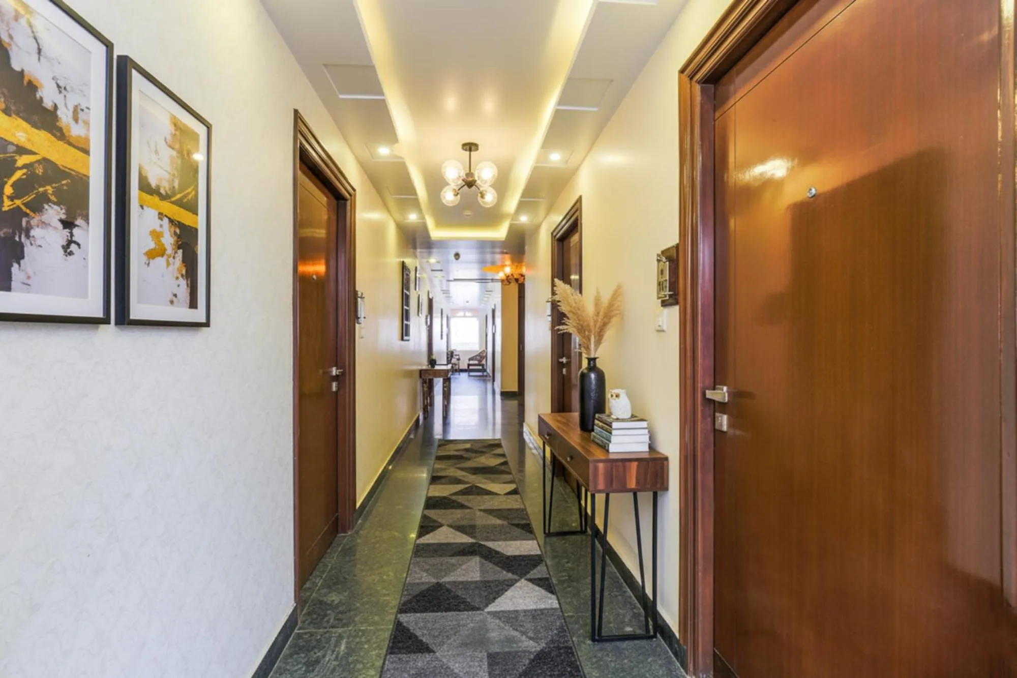 Lobby or reception in FabHotel Tipsyy Inn Suites