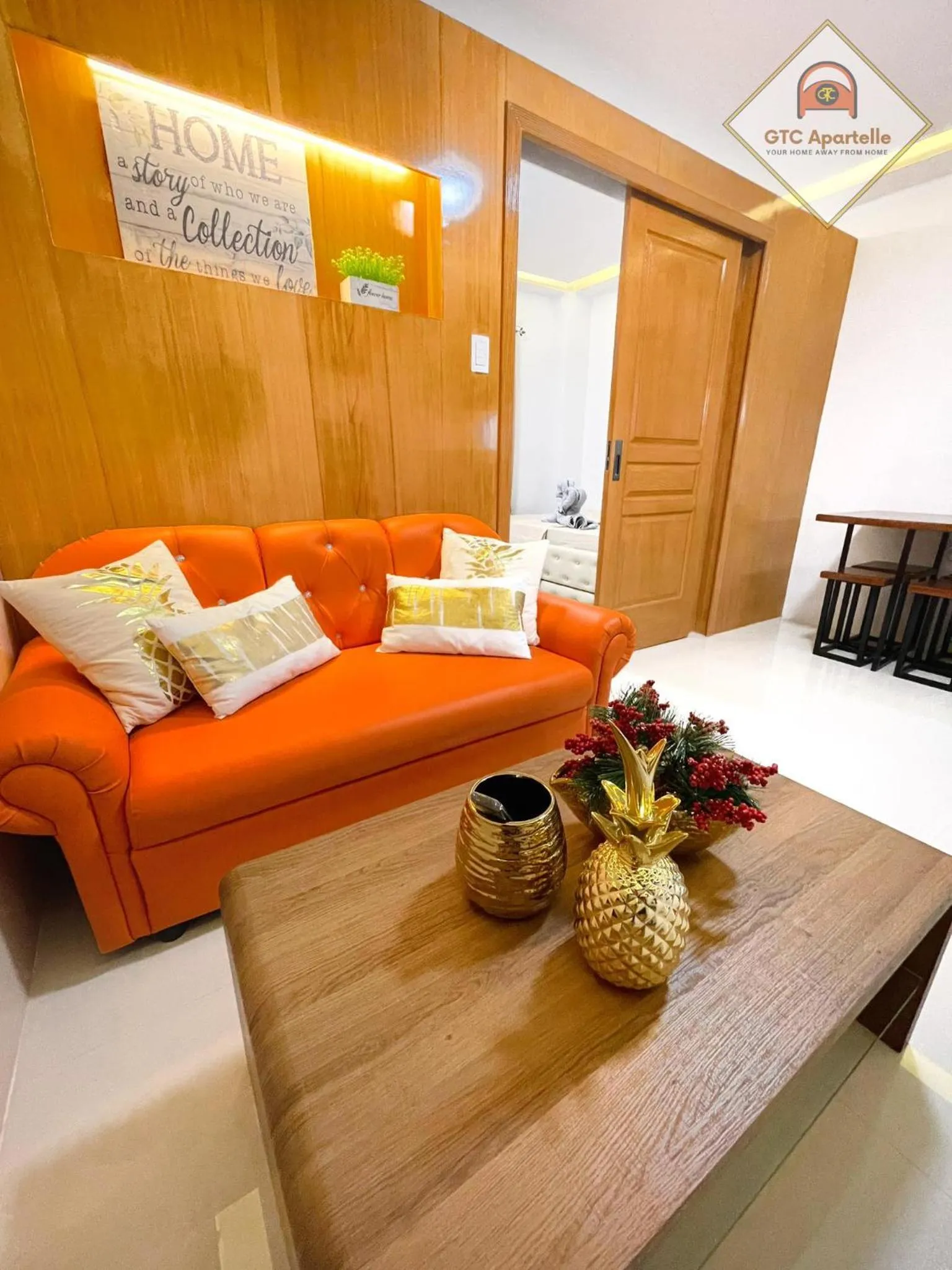 Seating area, Bed in GTC Apartelle - Tacloban