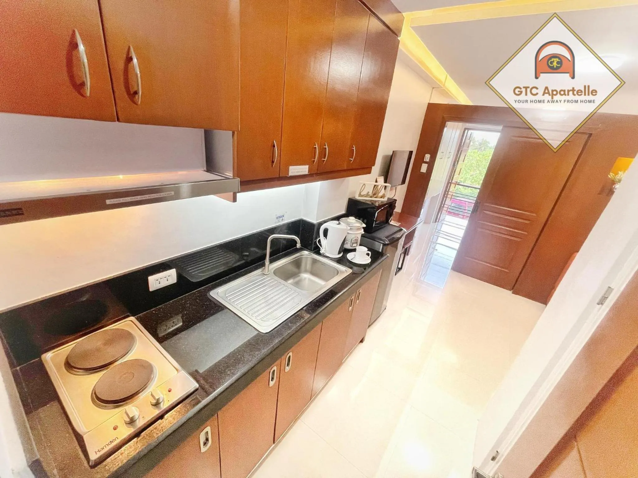 Kitchen or kitchenette in GTC Apartelle - Tacloban