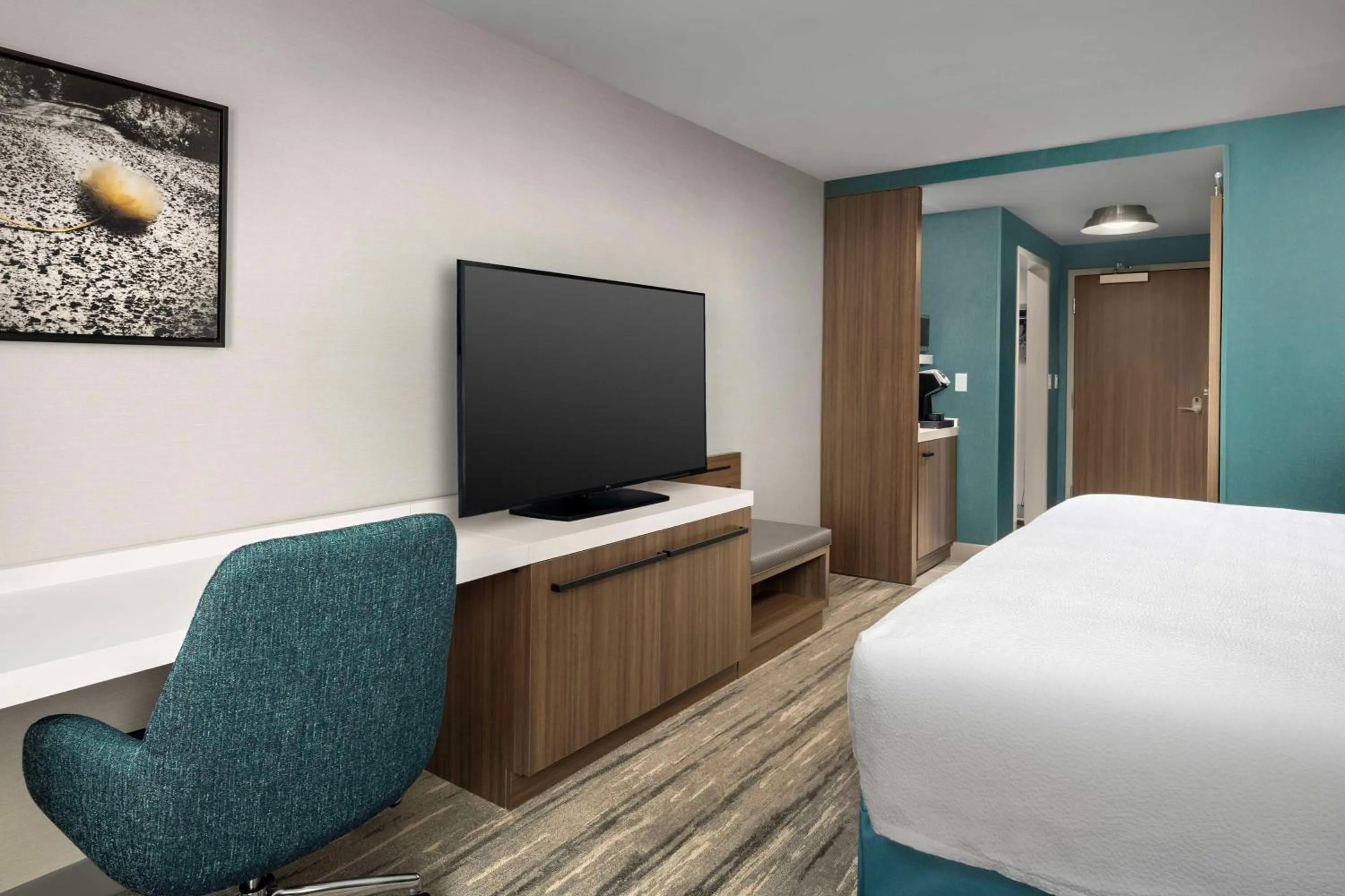 Bedroom, Bed in Hilton Garden Inn Florence Cincinnati Airport South