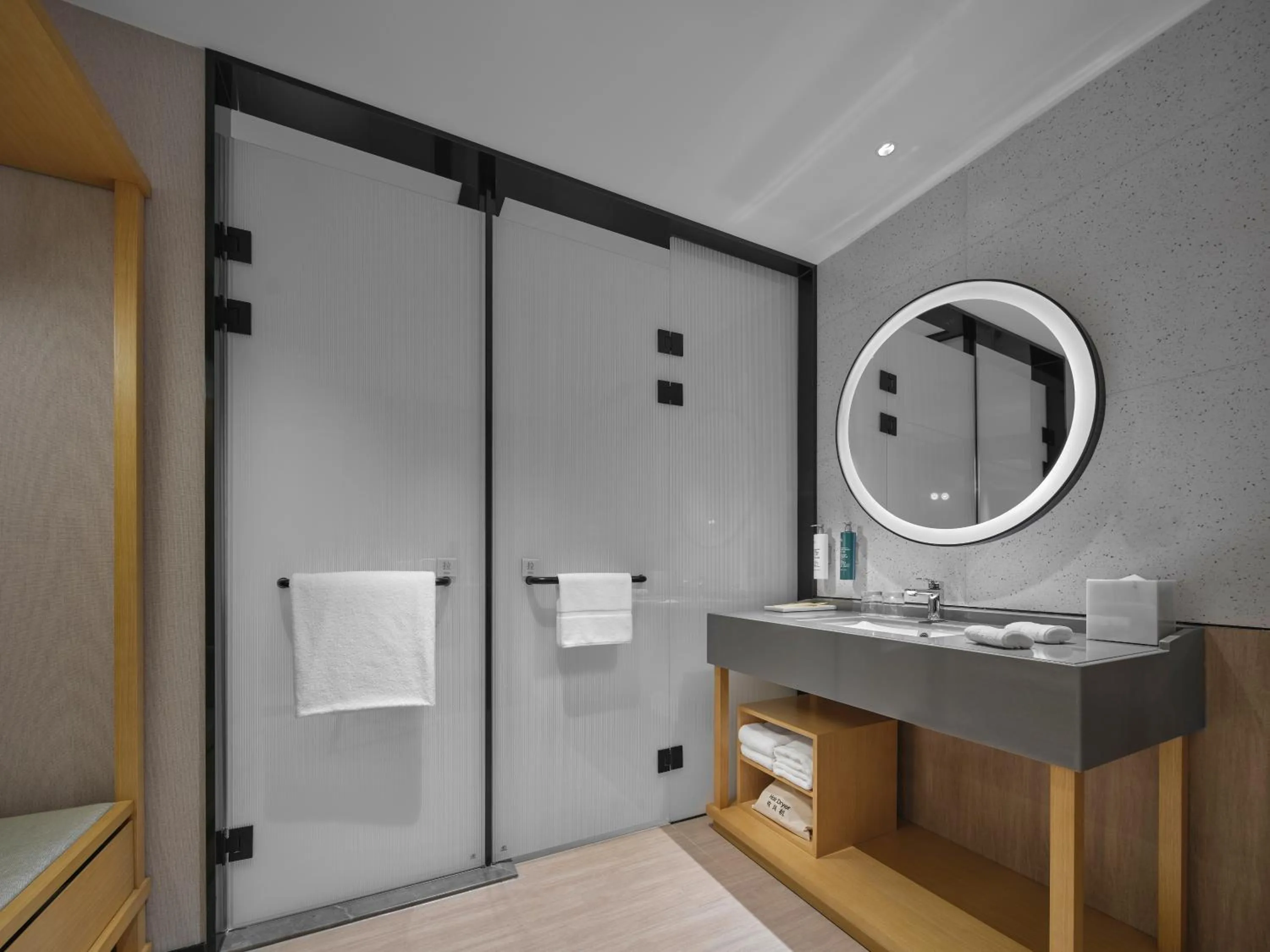 Toilet in Hilton Garden Inn Xingtai Xiangdu District