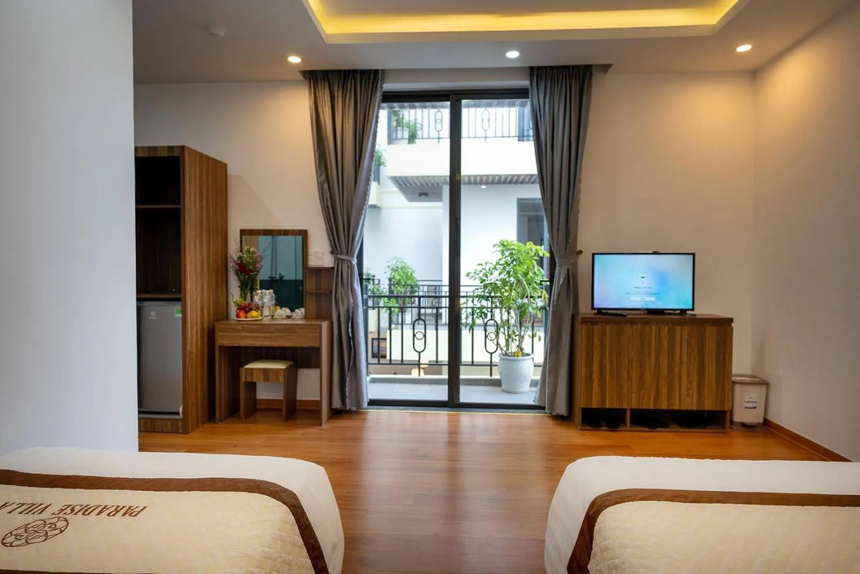 Family Room with Balcony in Hoi An Paradise Villa