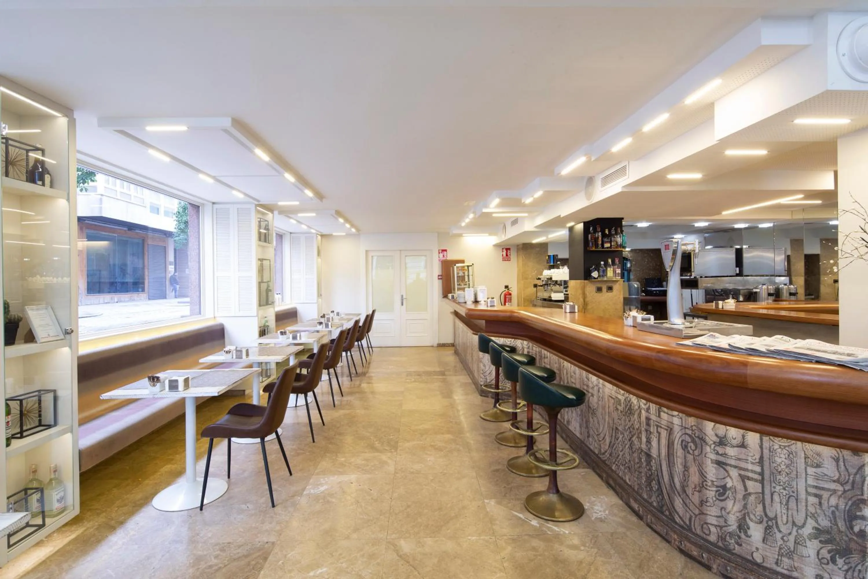 Restaurant/places to eat in Hotel Ciudad de Vigo