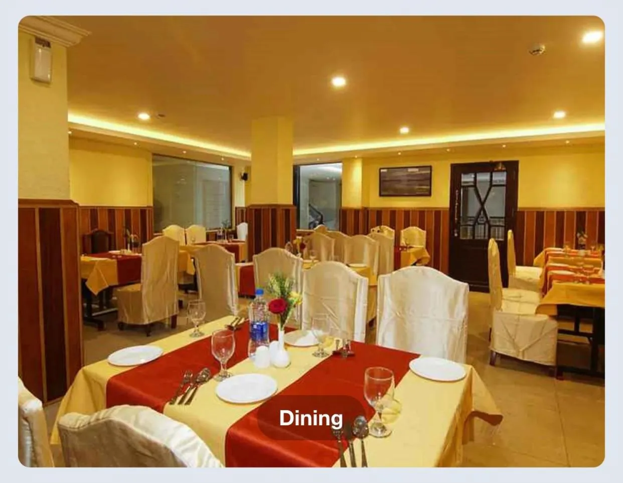 Restaurant/places to eat in Hotel Sasthapuri