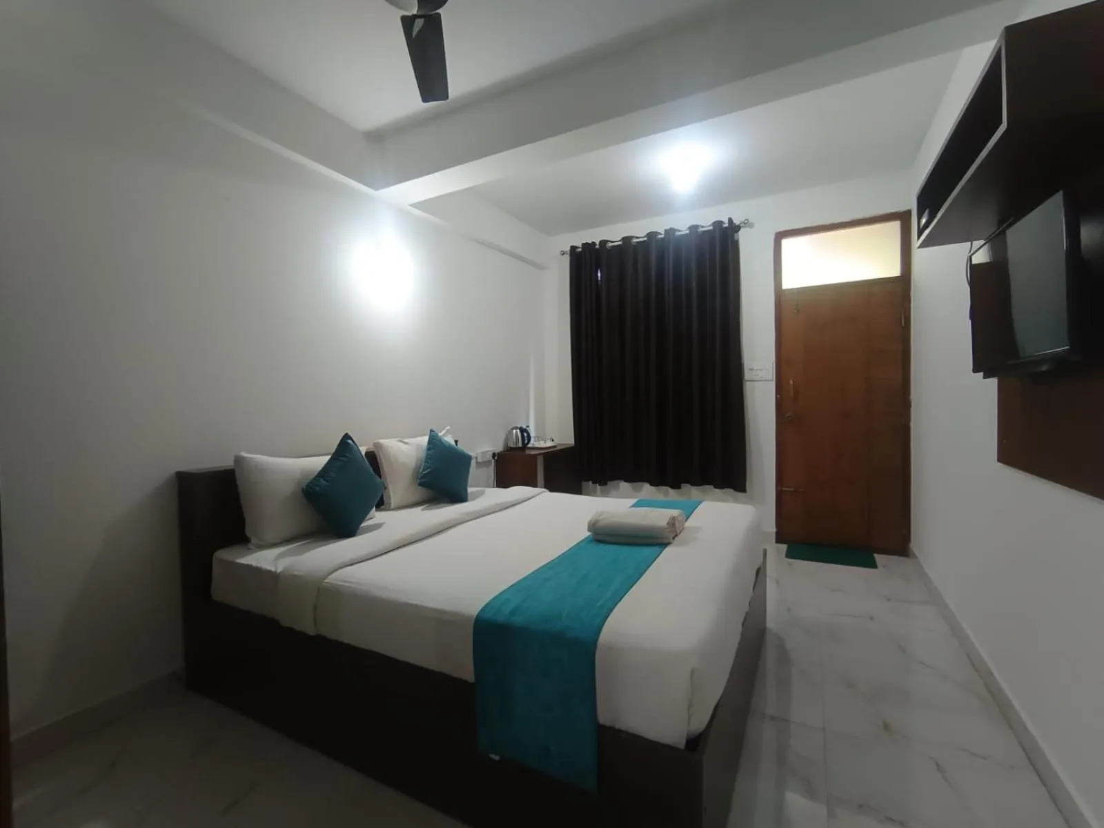 Bed in Jungle Hill Resort Coorg