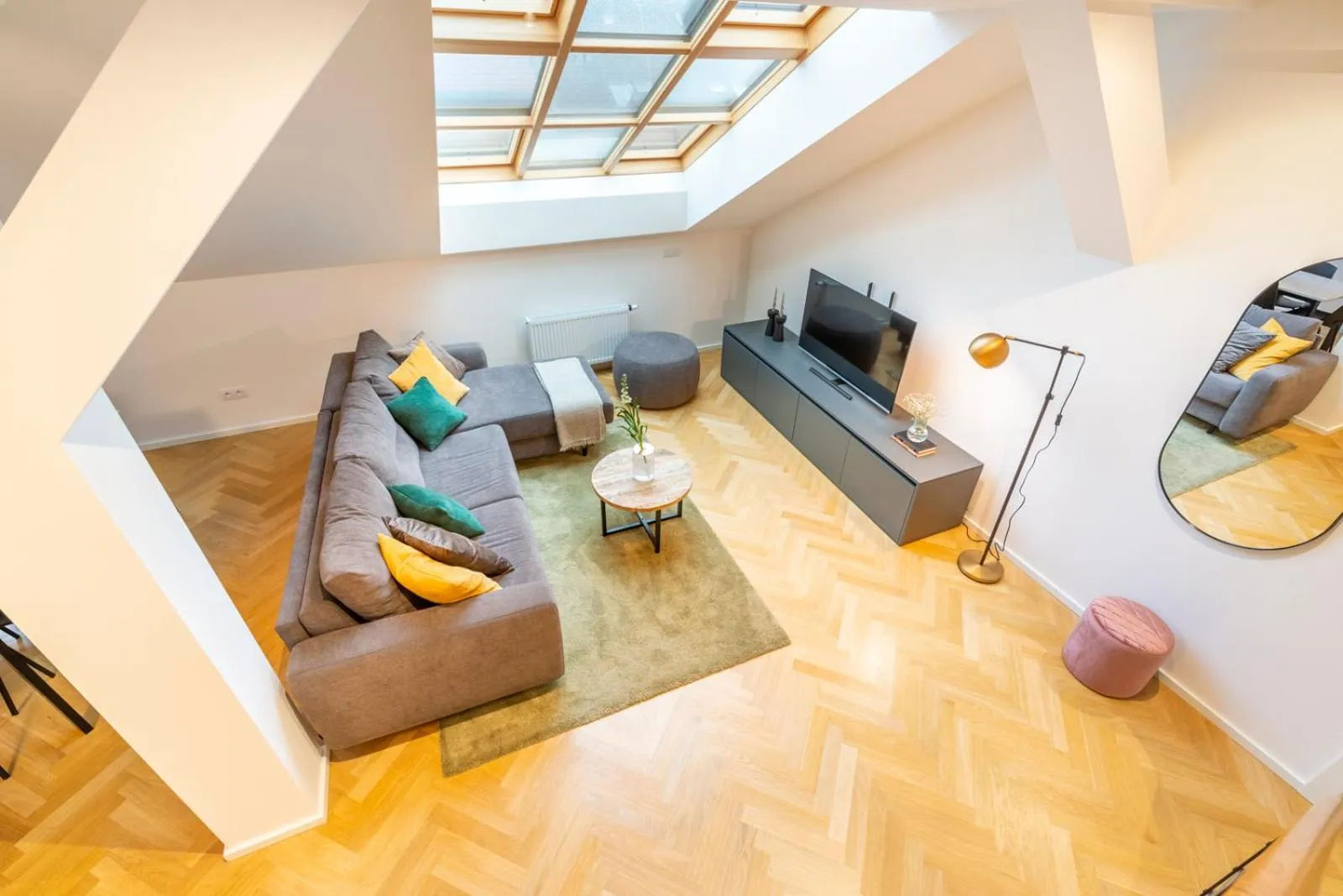 TV and multimedia in Petrin Tower Residence