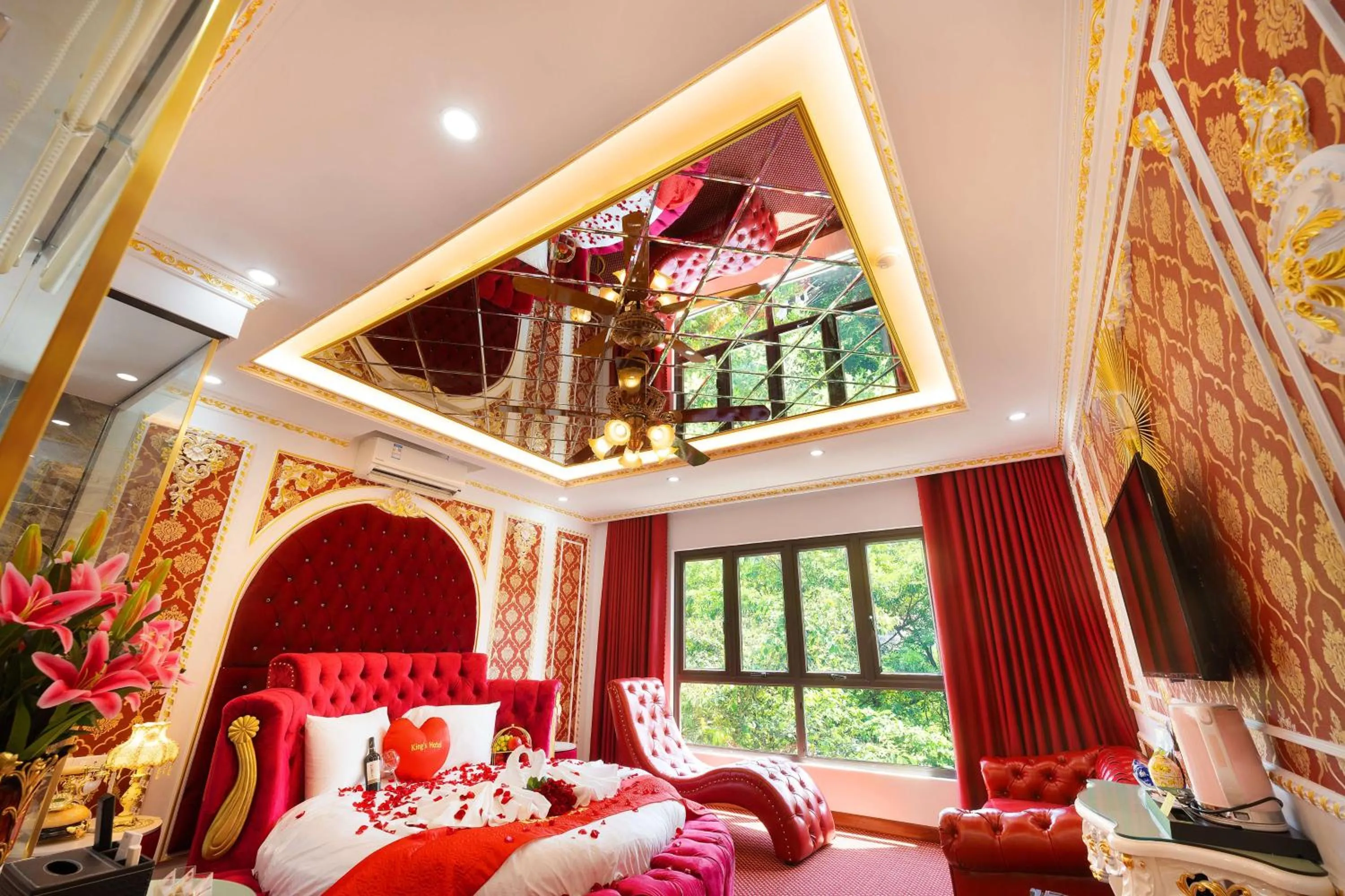 King's Hotel Linh Đàm 1