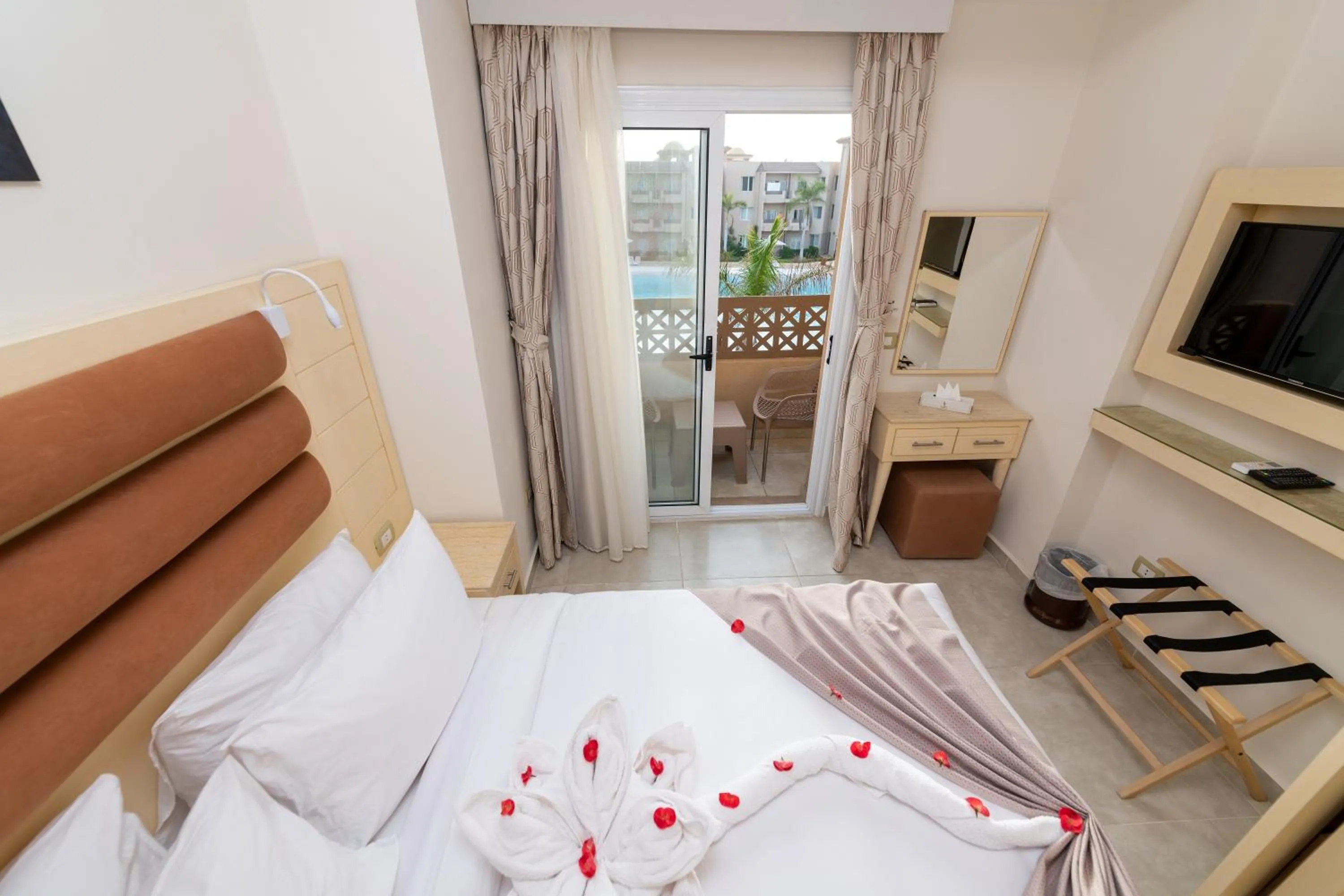 Bedroom, Bed in Marom Port Said Resort & Beach