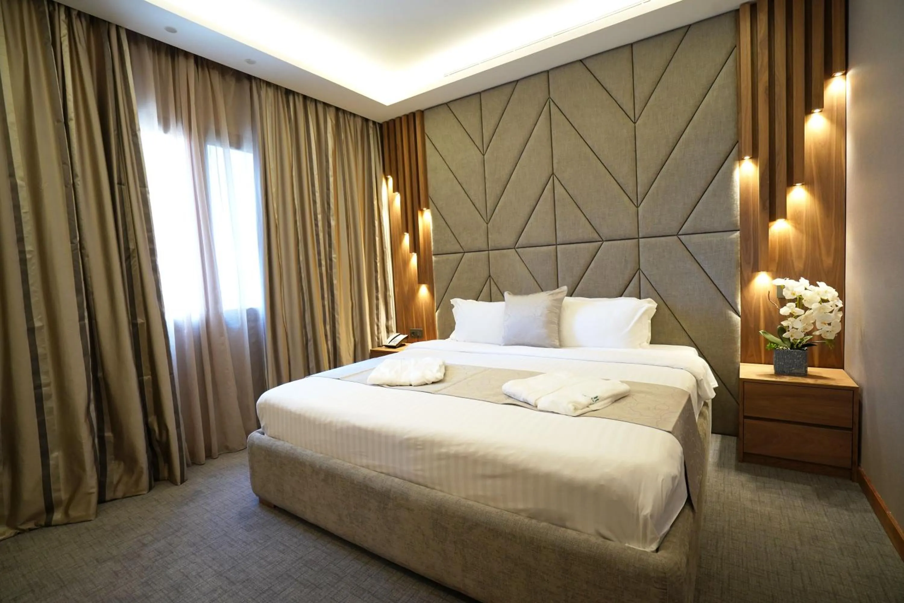 Bed in Heaven Prestige Hotel