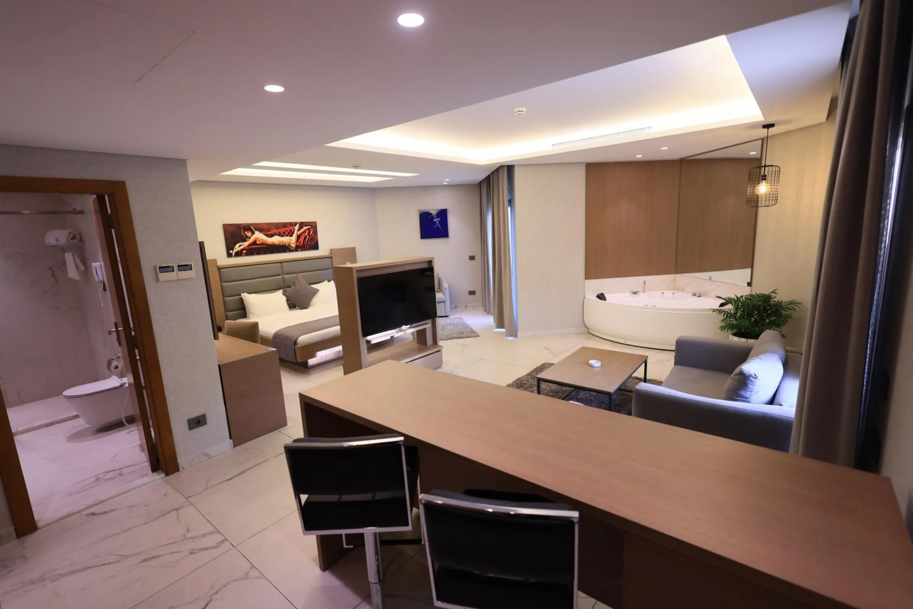 Bed in Heaven Prestige Hotel