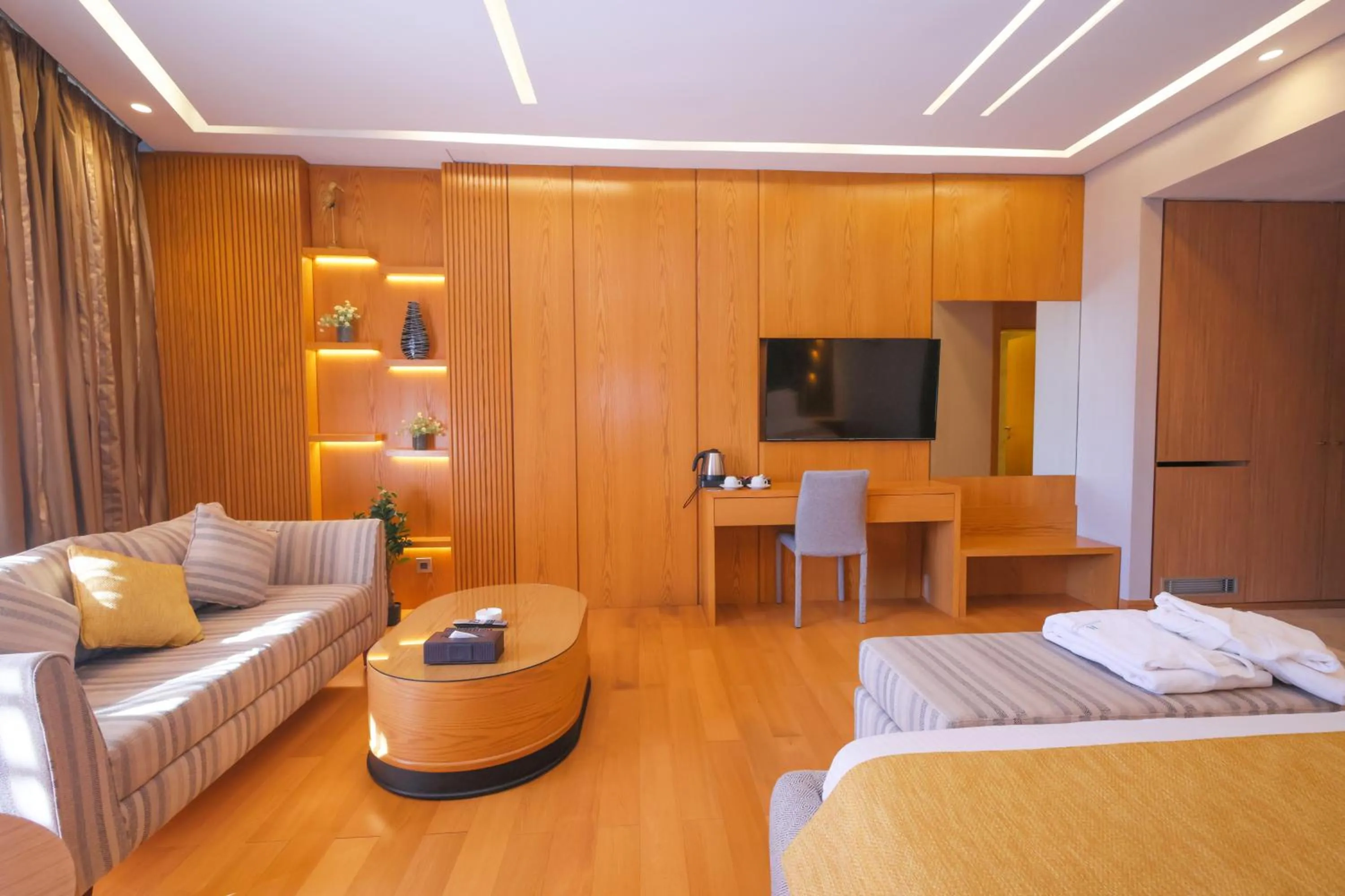 Bed in Heaven Prestige Hotel