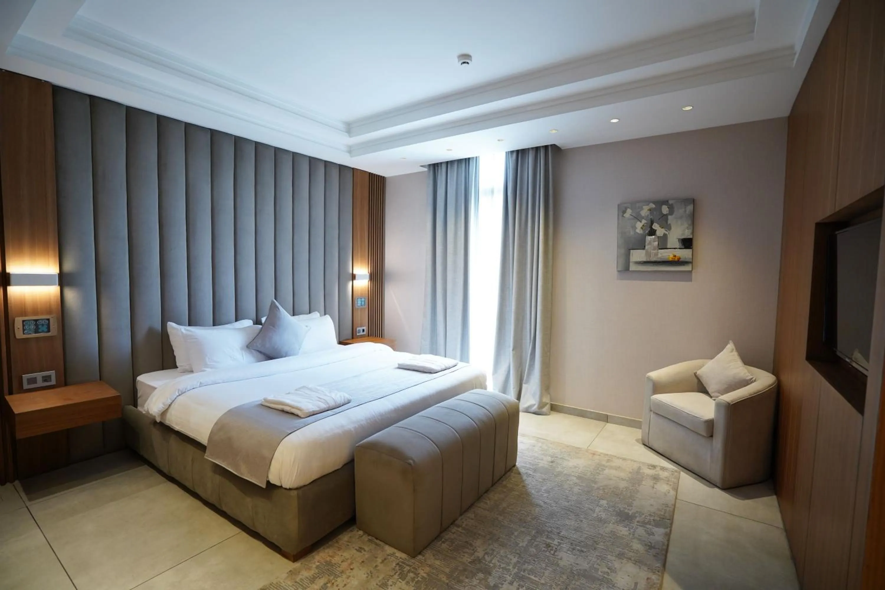 Bed in Heaven Prestige Hotel