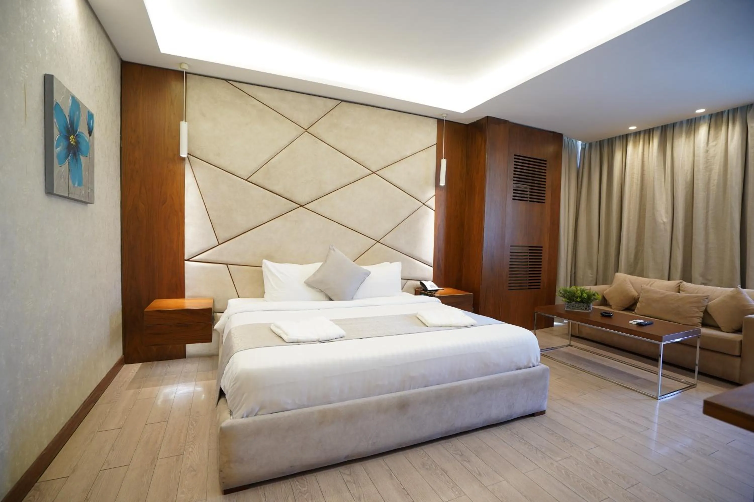 Bed in Heaven Prestige Hotel