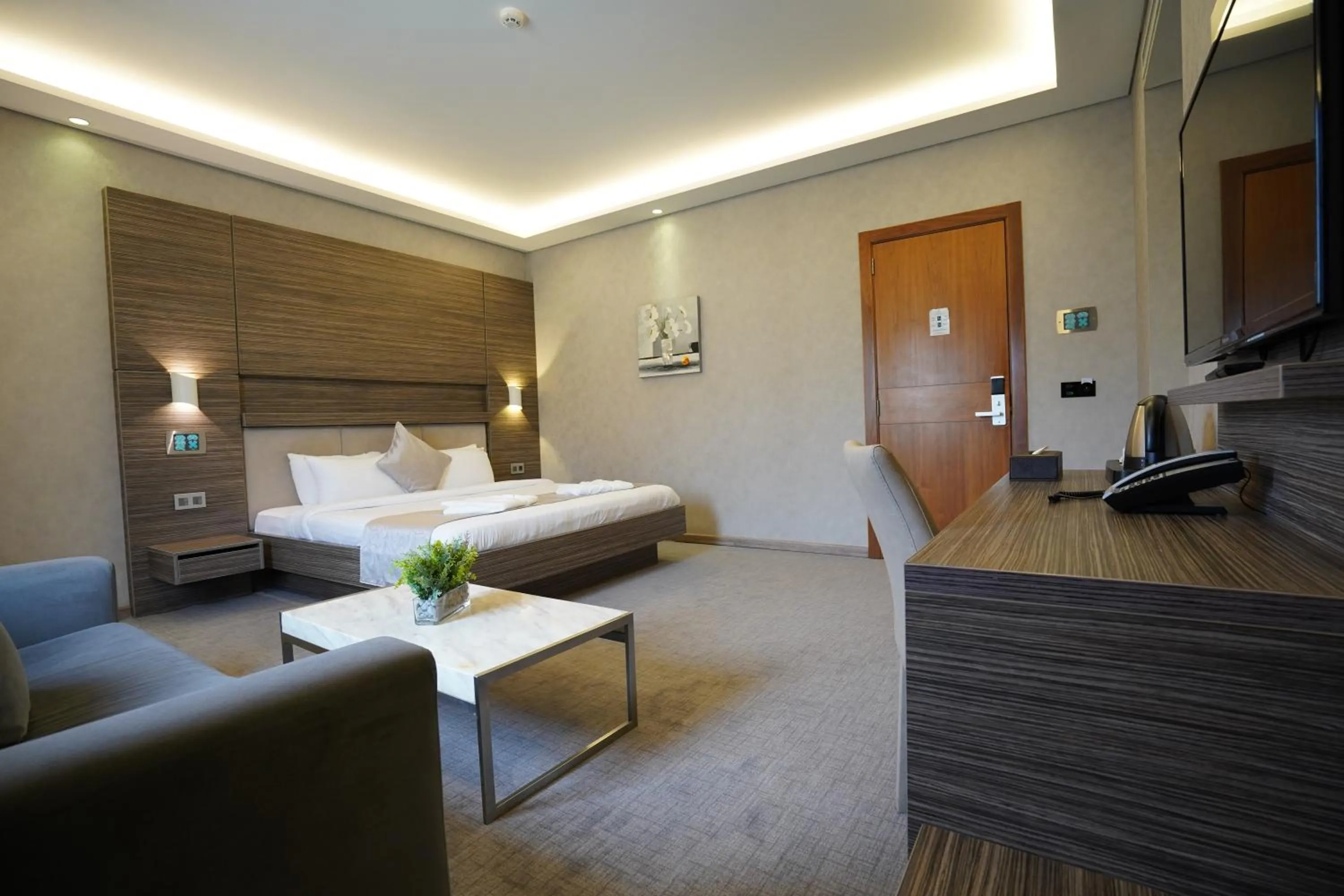 Bed in Heaven Prestige Hotel