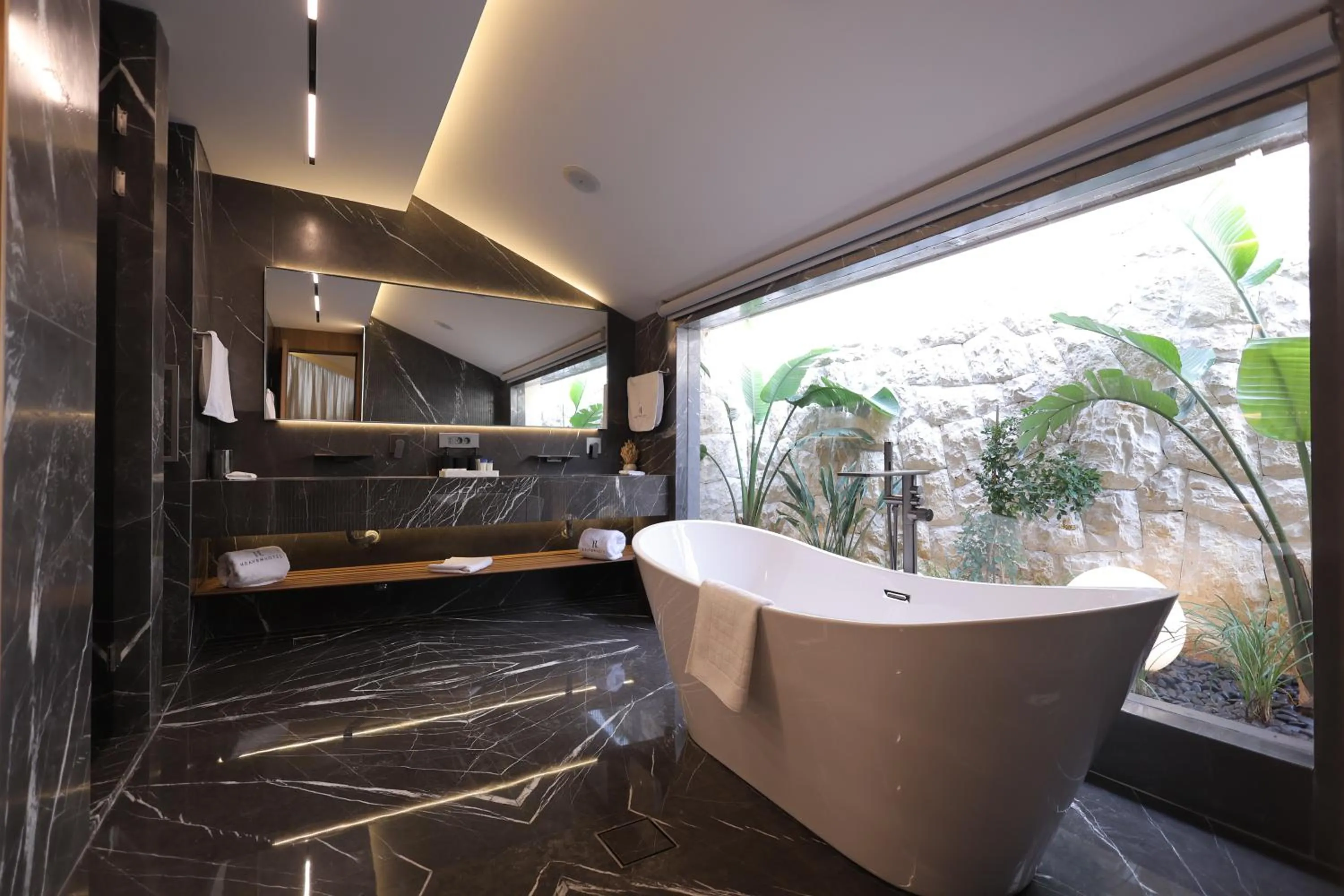 Heaven Prestige Hotel