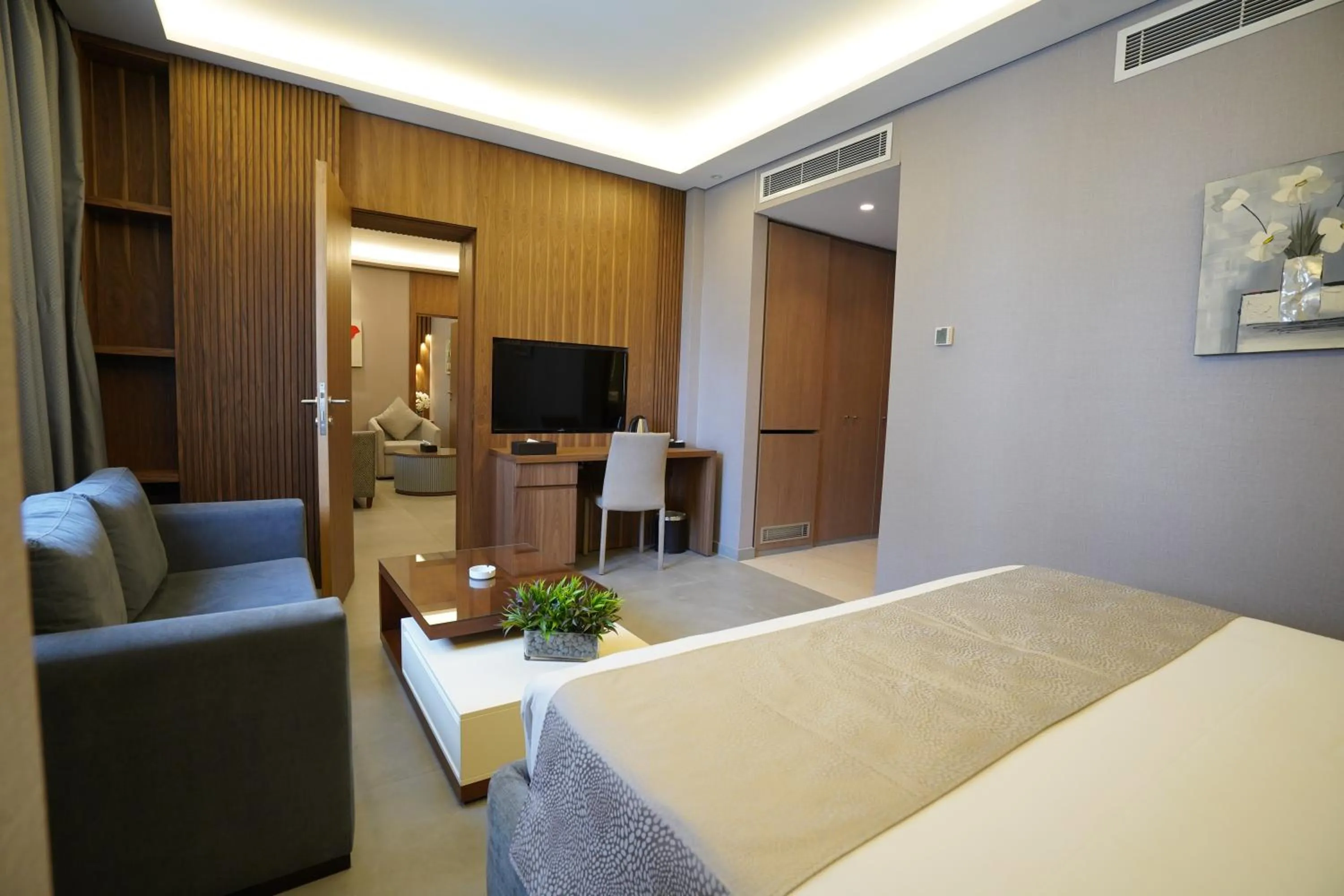 Bed in Heaven Prestige Hotel