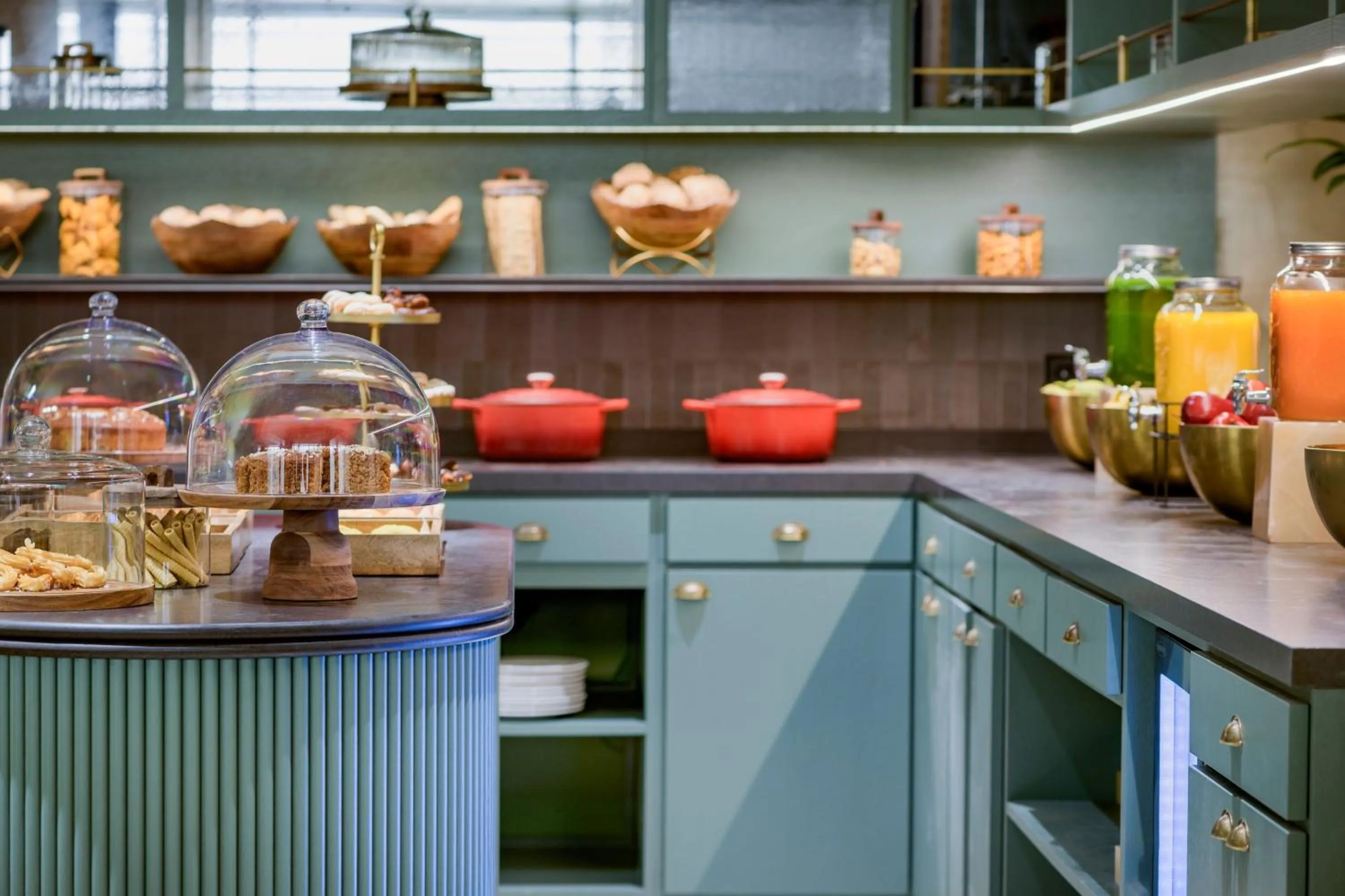 Restaurant/places to eat in The Westin Madrid Cuzco