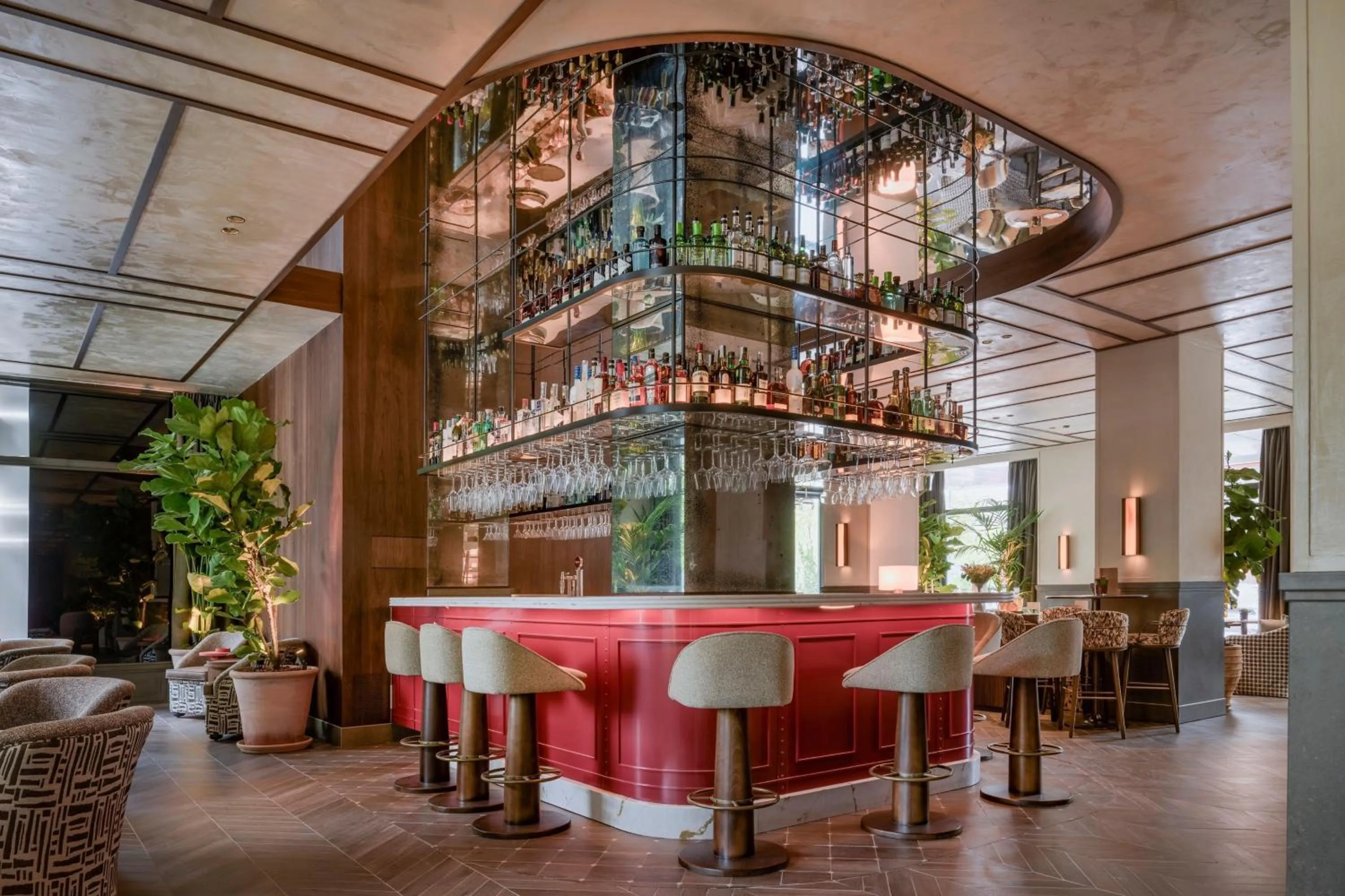 Lounge or bar in The Westin Madrid Cuzco