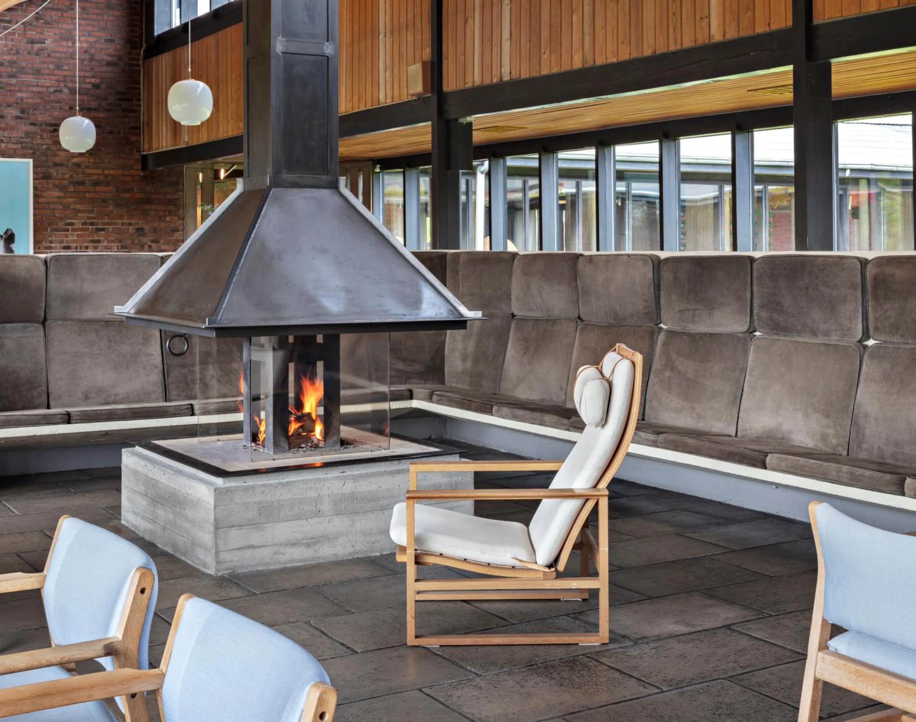 fireplace in Højhuset Kulturhotel