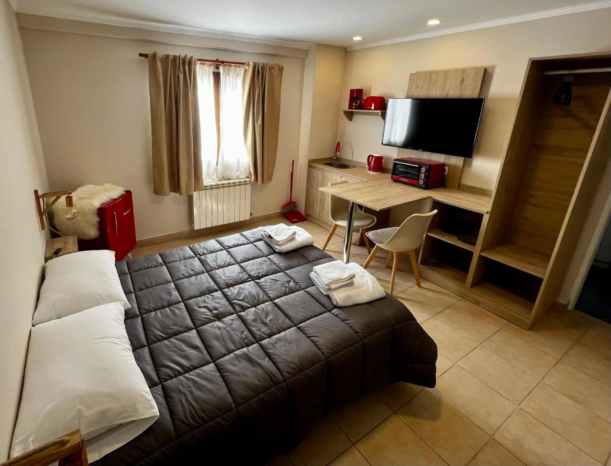 Photo of the whole room, Bed in Hosteria Yamile