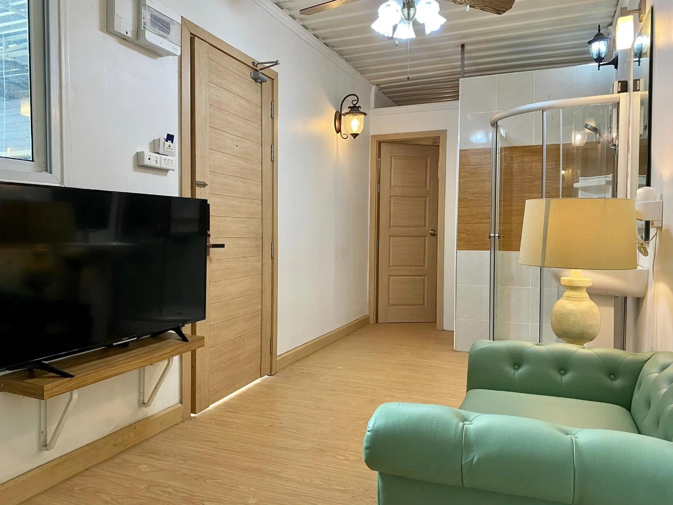 Photo of the whole room in Marc Hotel Maesai