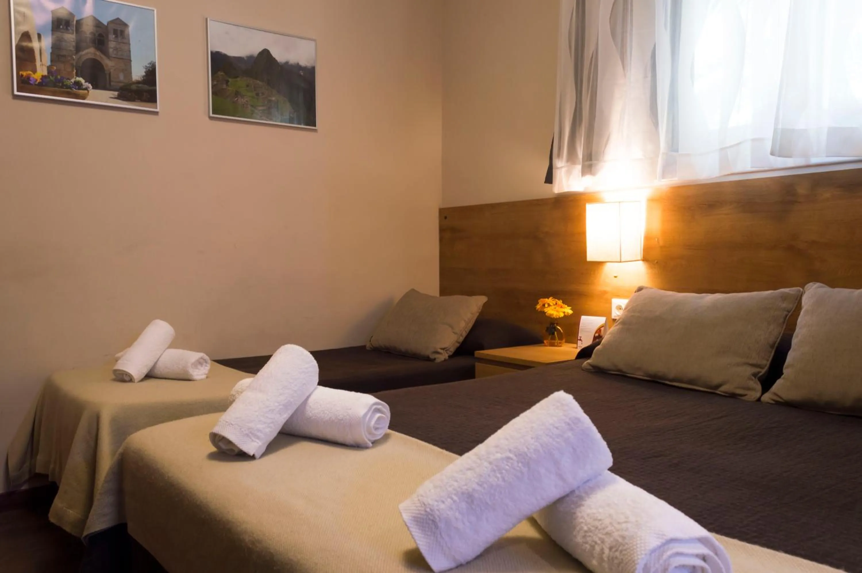 Bed in Hostal Alogar