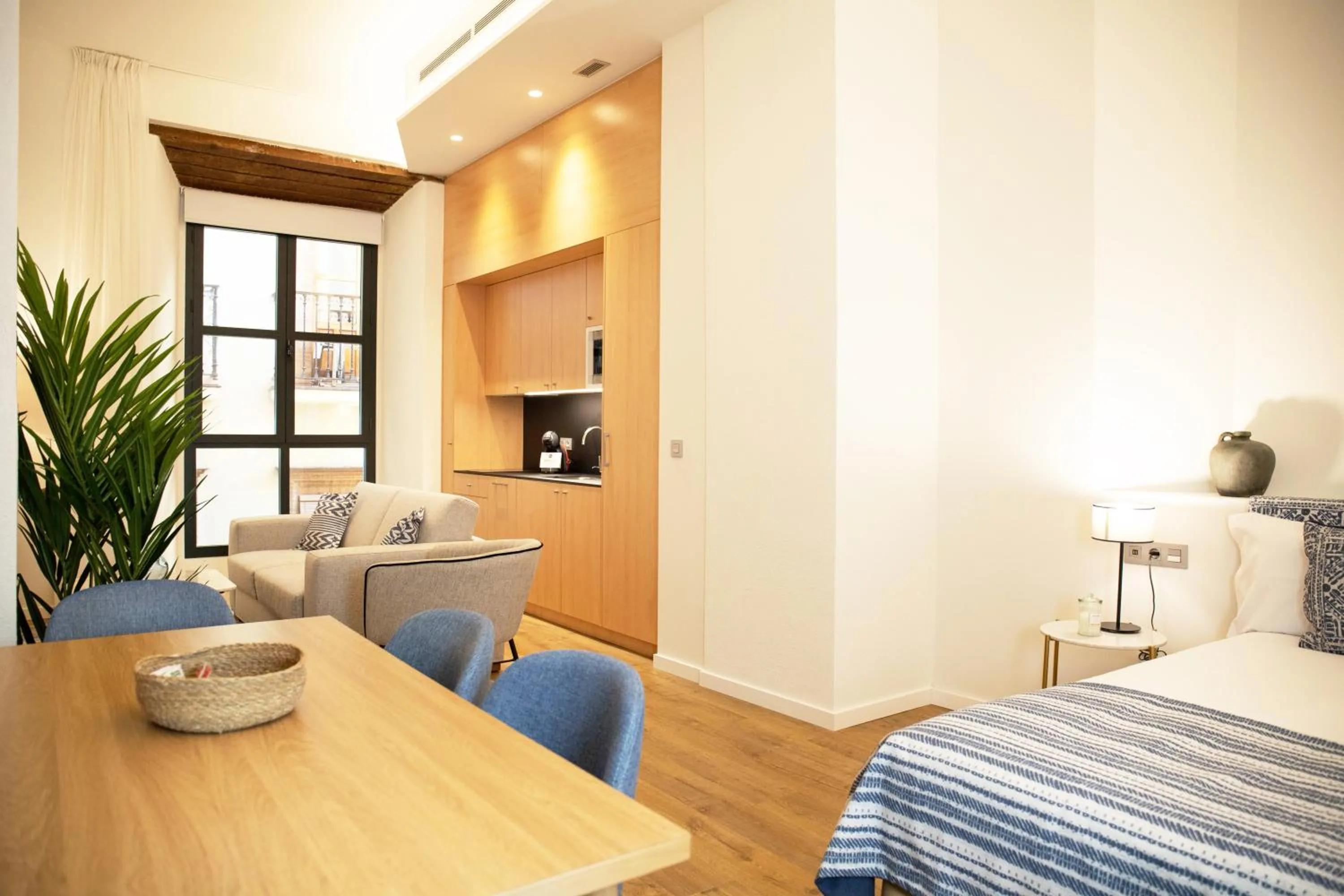 Bed in nQn Aparts & Suites Sevilla