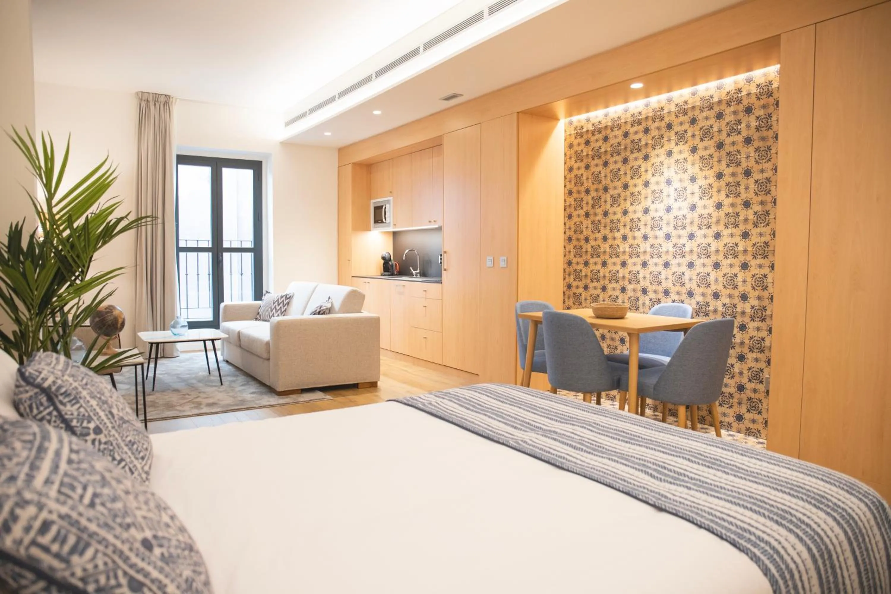 Bed in nQn Aparts & Suites Sevilla