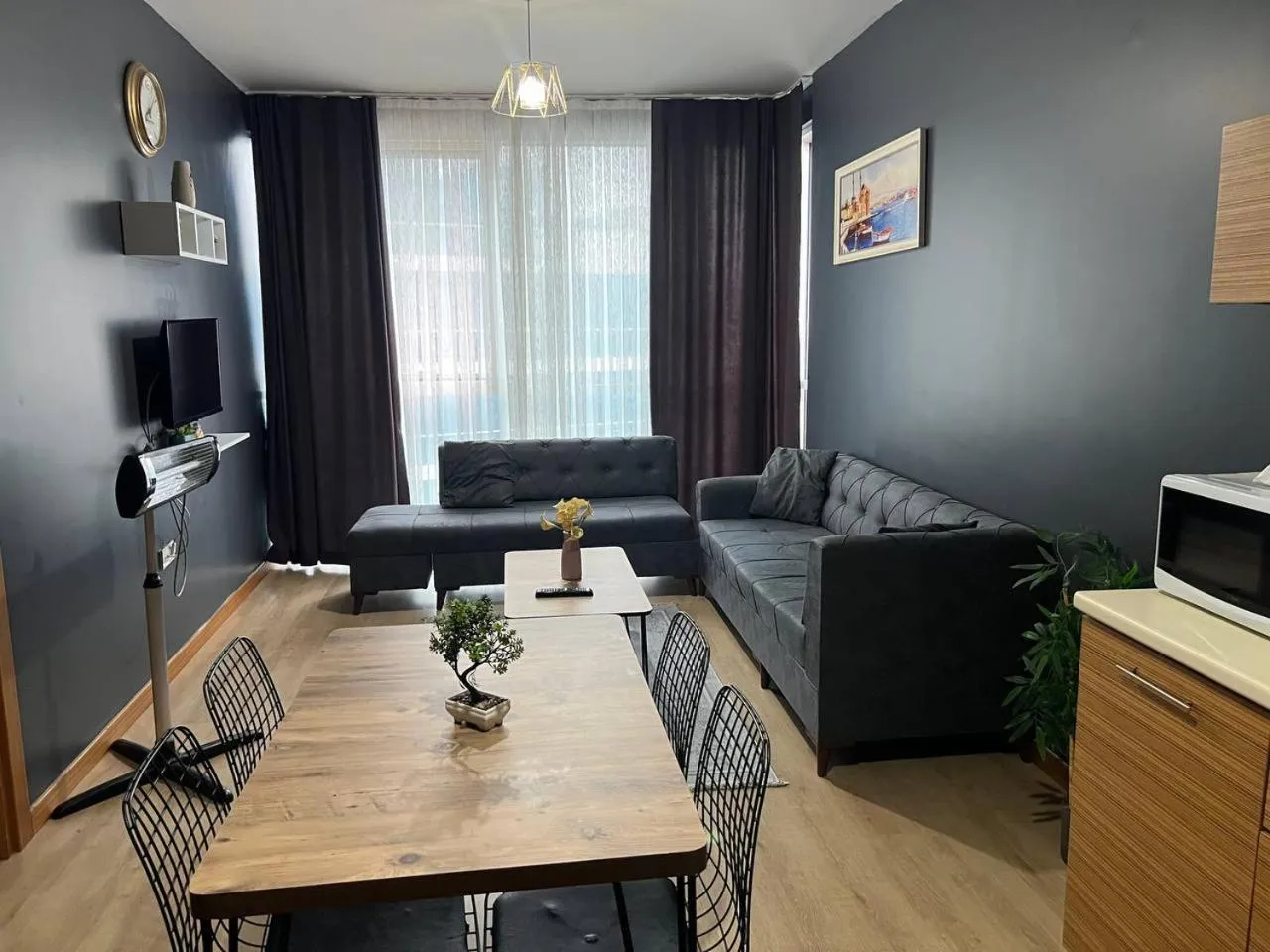 TV and multimedia in Nur Sena's House