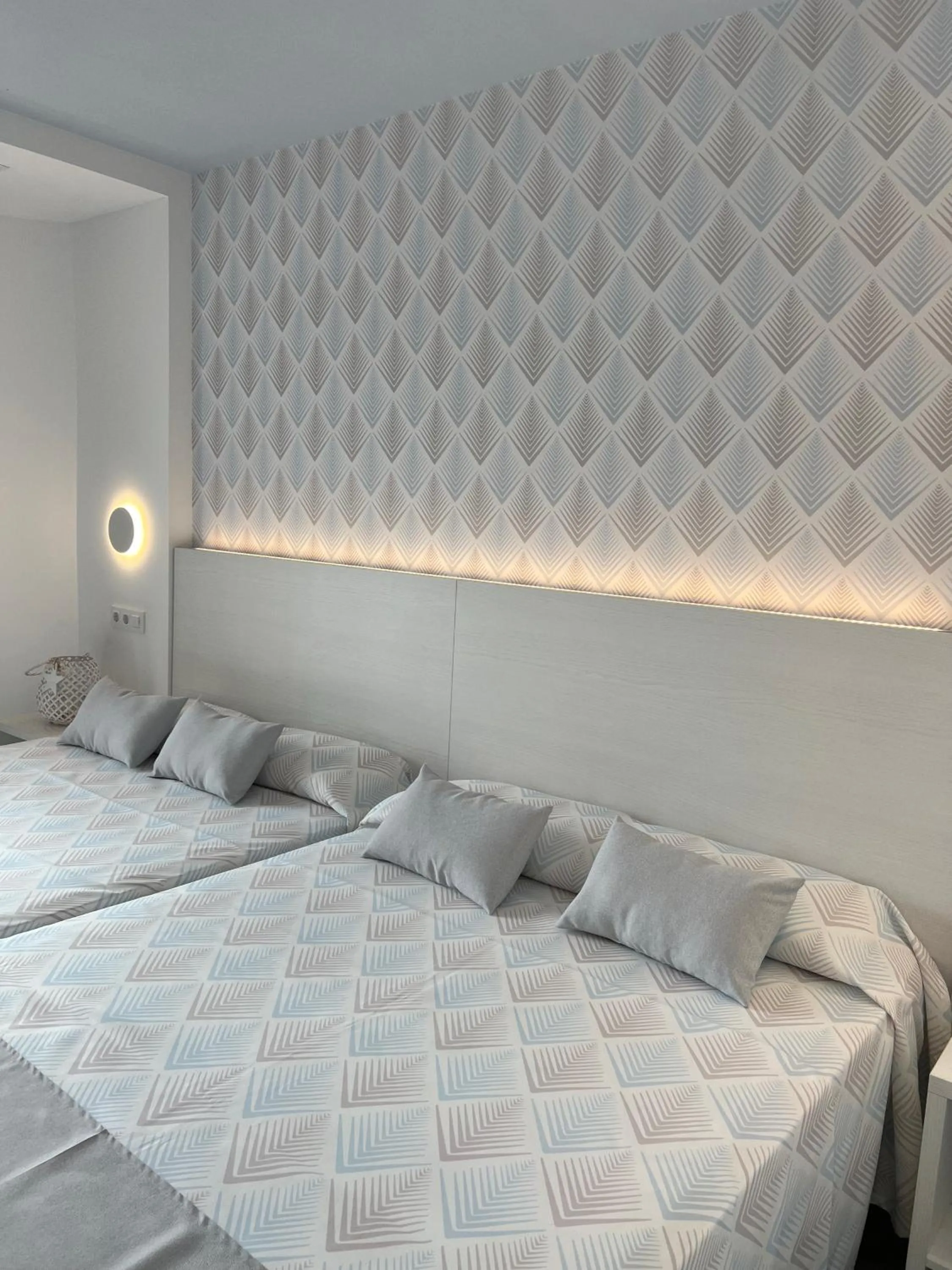 Bed in Hotel Sorra Daurada Splash