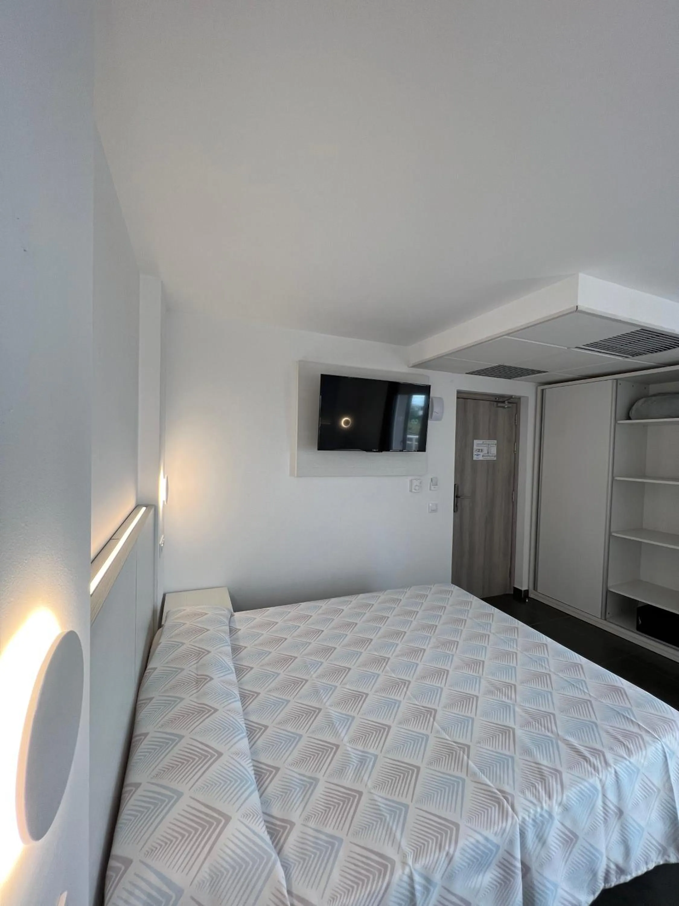 Bed in Hotel Sorra Daurada Splash