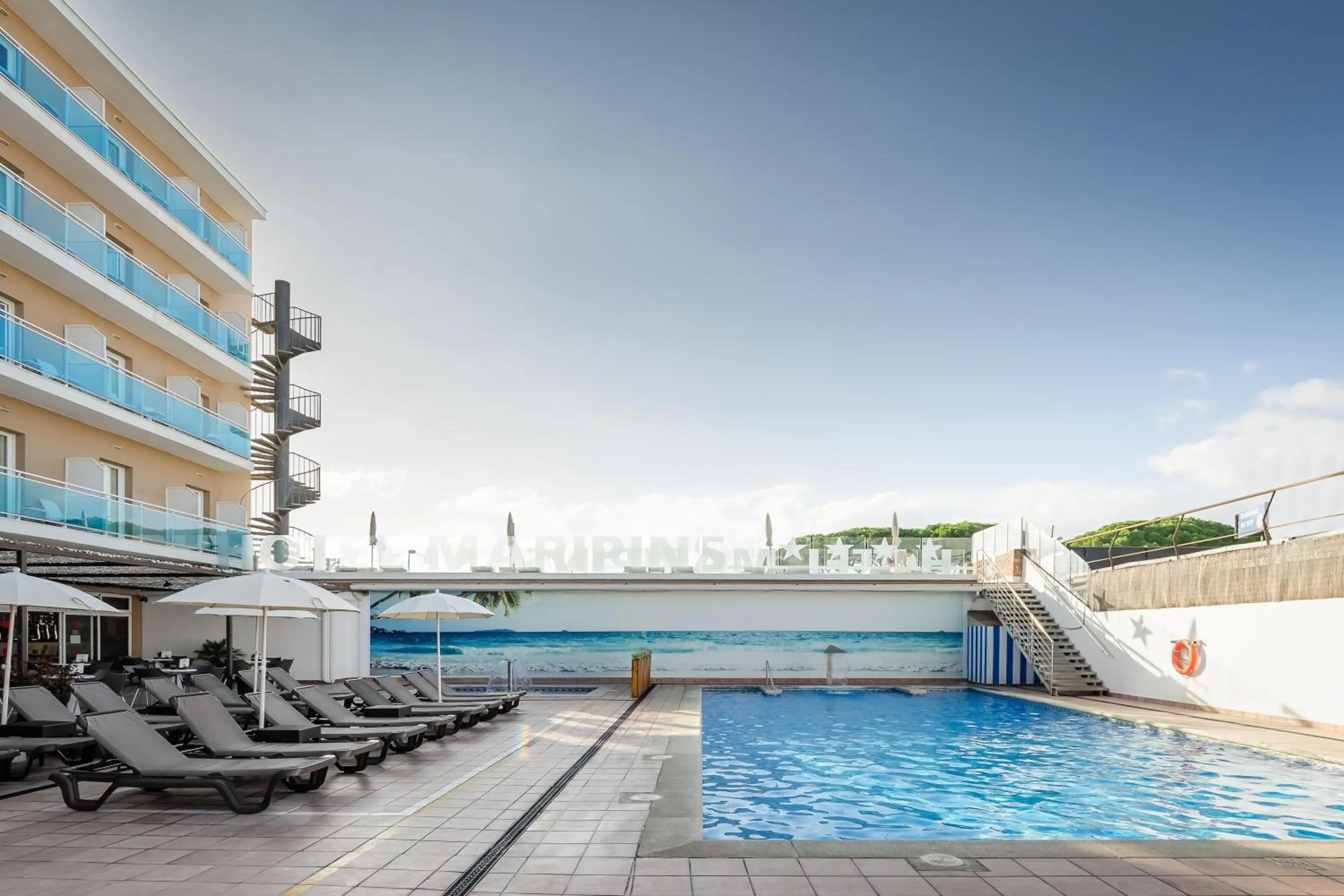 Swimming pool in ALEGRIA Maripins