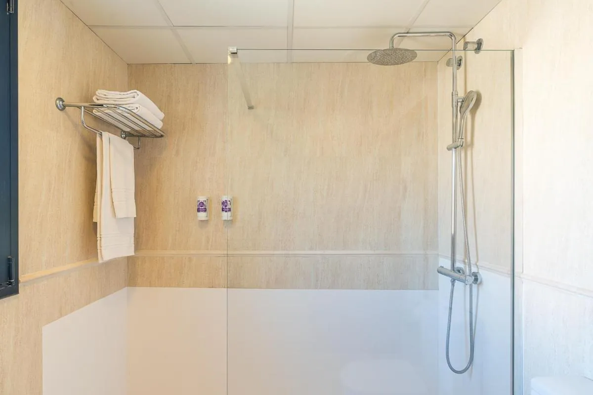 FERGUS Club Pineda Splash