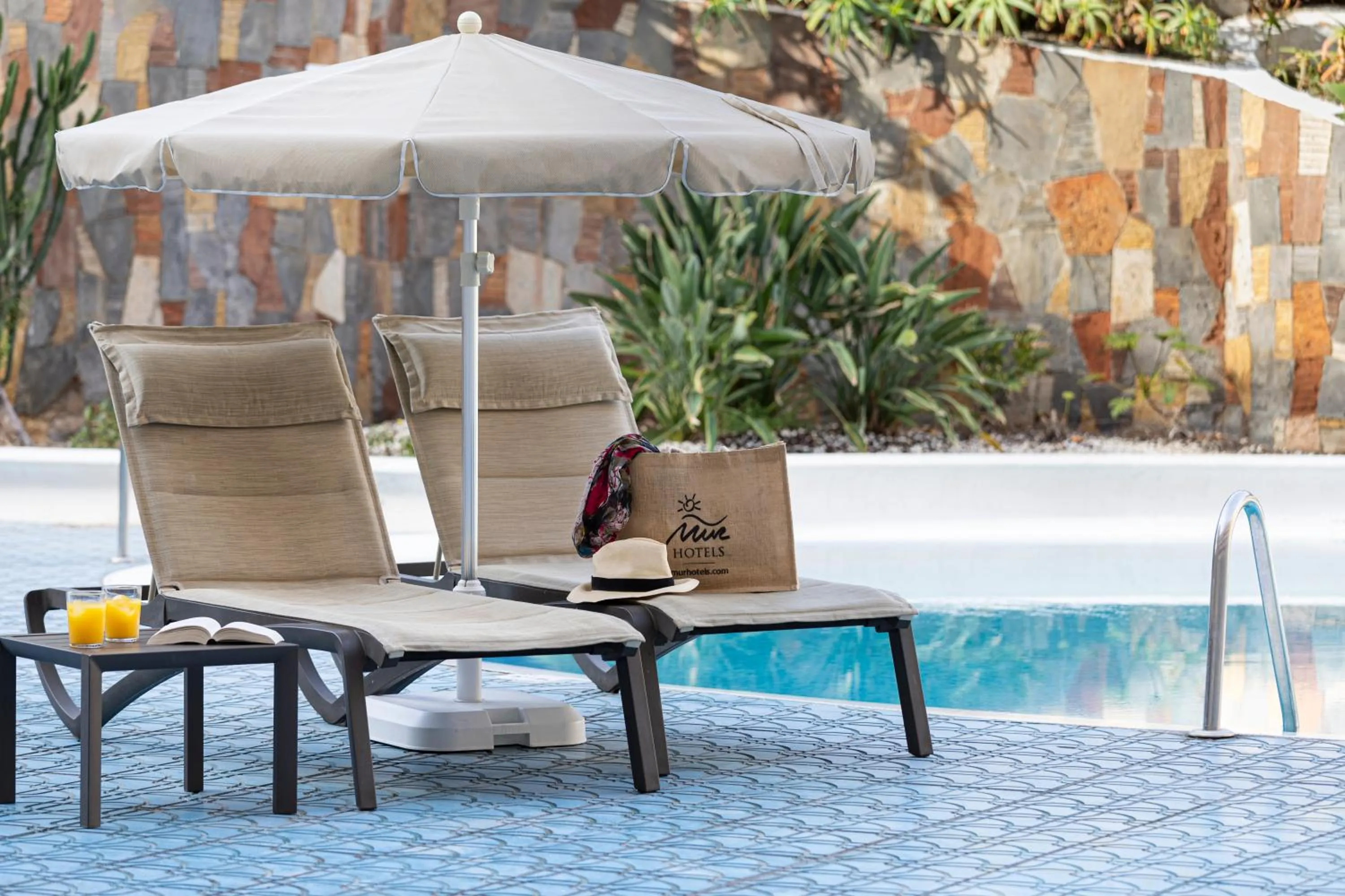 Swimming pool in MUR Apartamentos Buenos Aires Gran Canaria