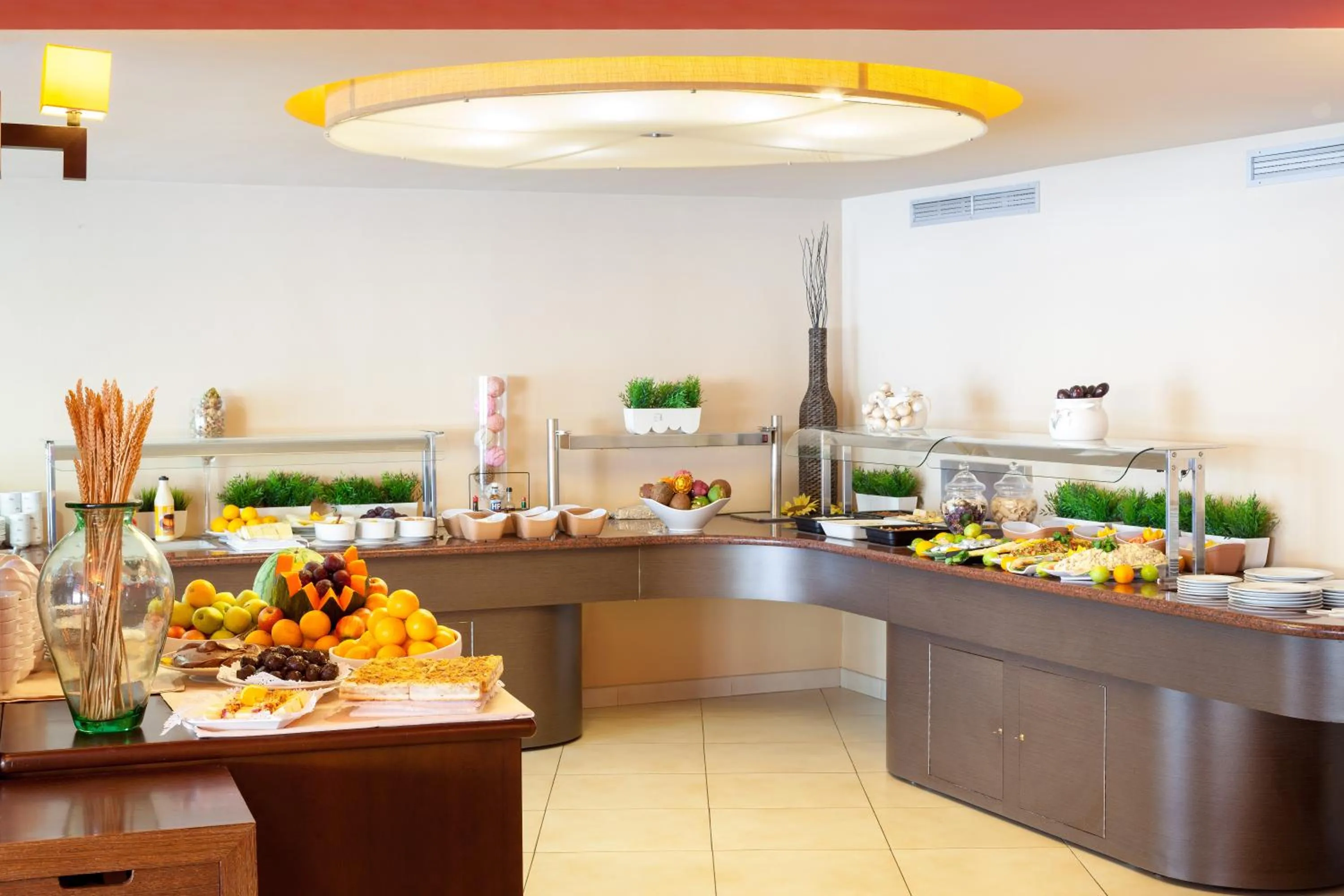 Restaurant/places to eat in MUR Apartamentos Buenos Aires Gran Canaria