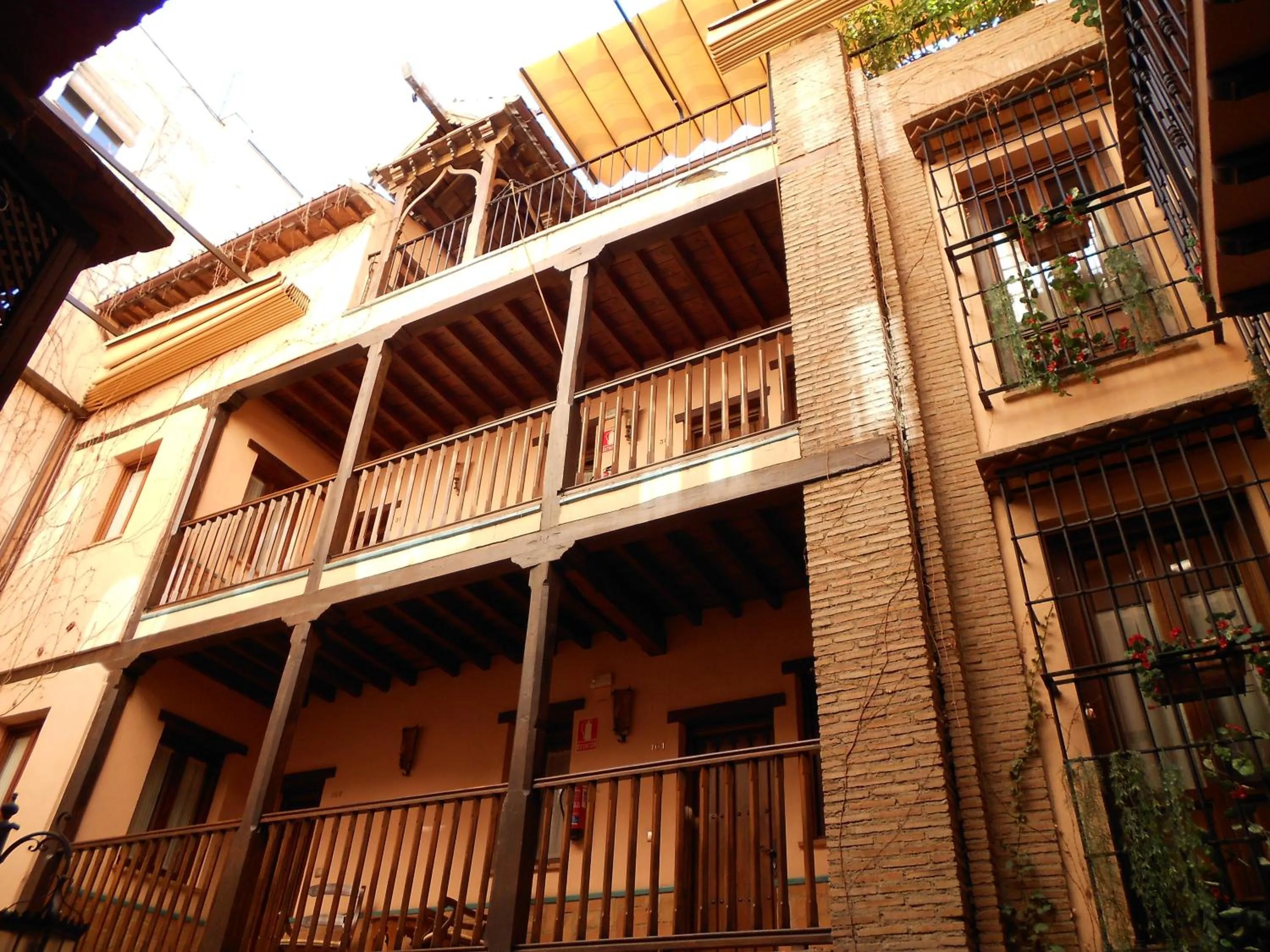Facade/entrance in Hotel Posada del Toro