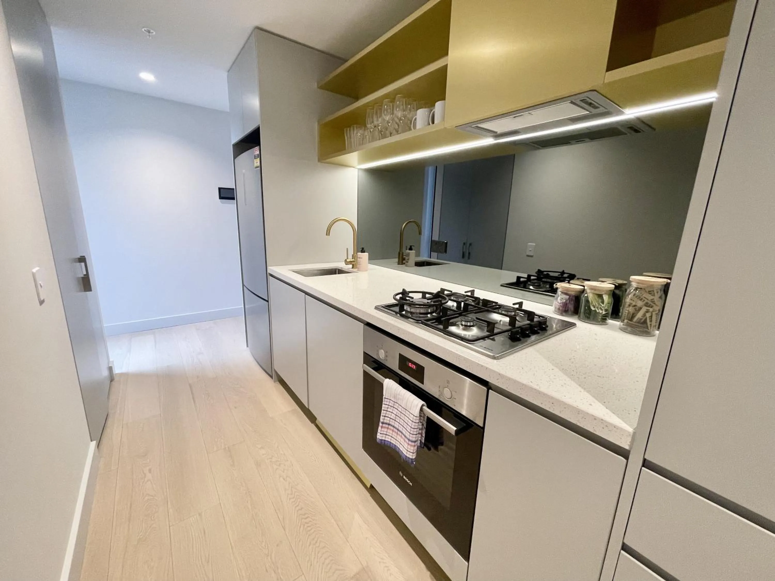 Kitchen or kitchenette in Paragon Apartments by CLLIX