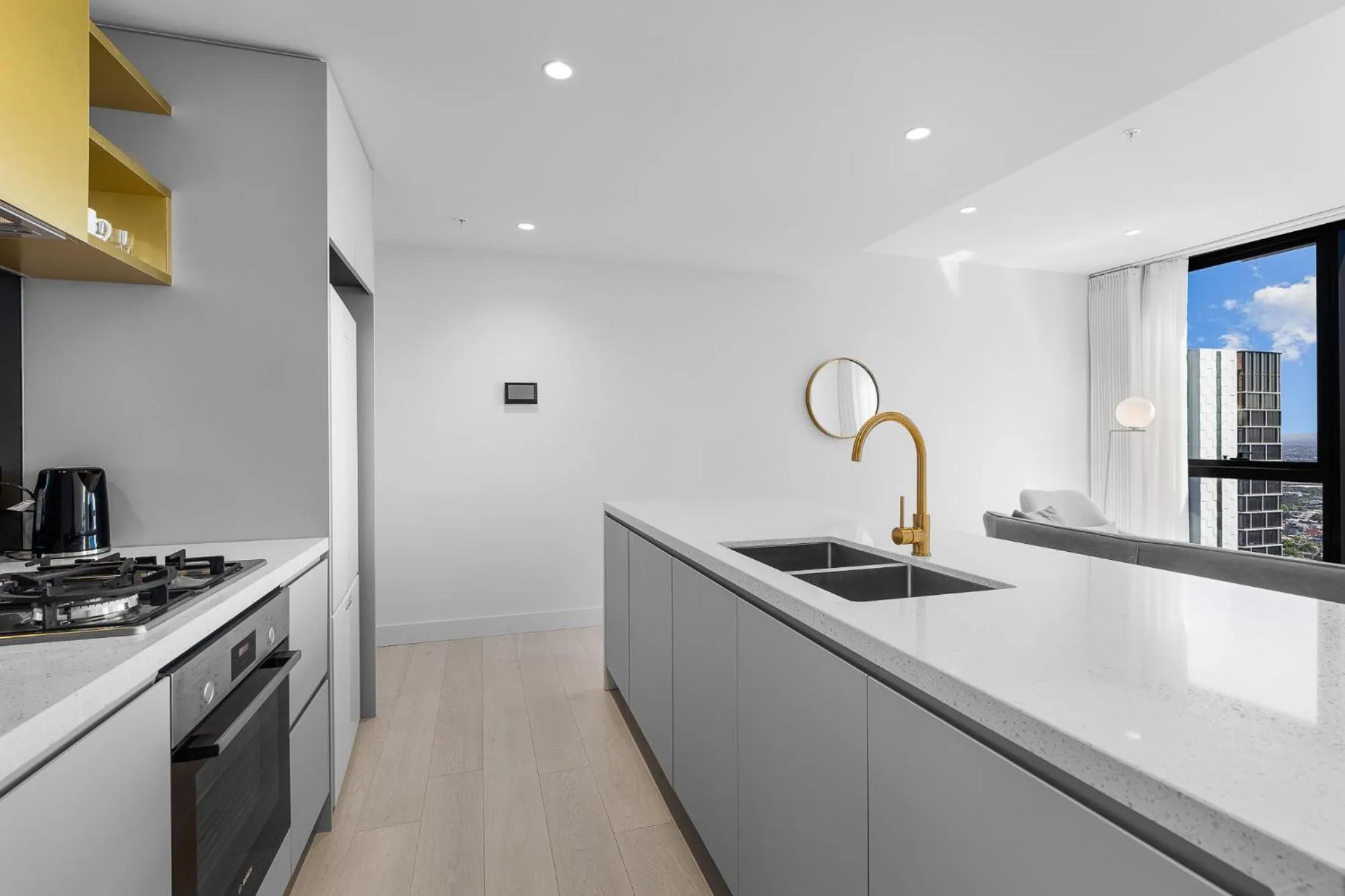 Kitchen or kitchenette in Paragon Apartments by CLLIX