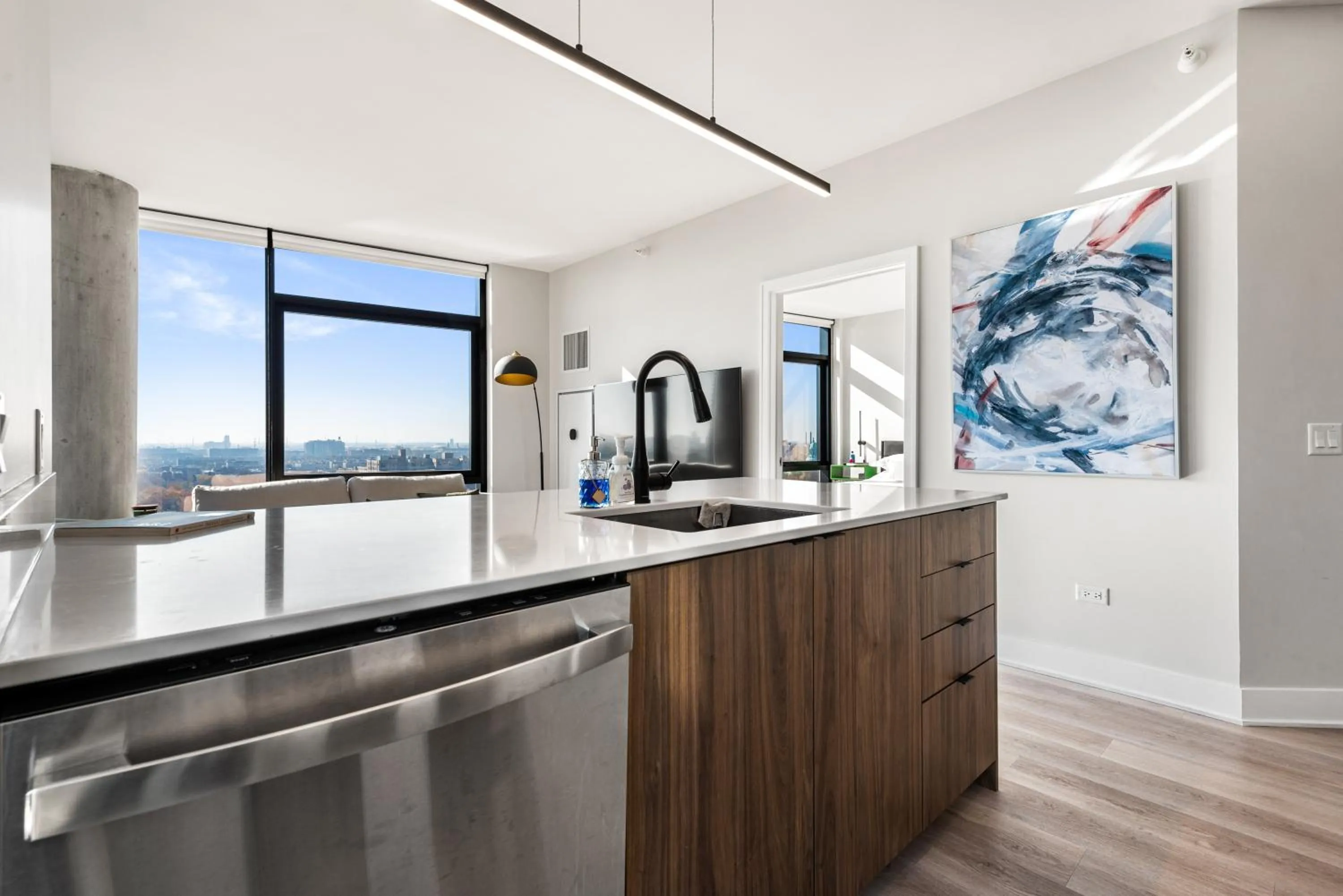 Kitchen or kitchenette in Avra Stylish Apartments Prime West Loop Location Near Union Park