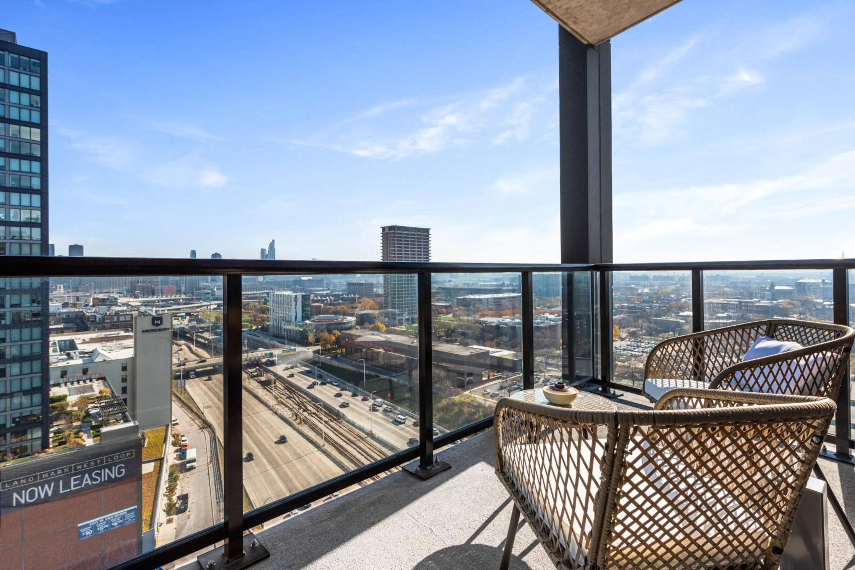 Day in Avra Stylish Apartments Prime West Loop Location Near Union Park