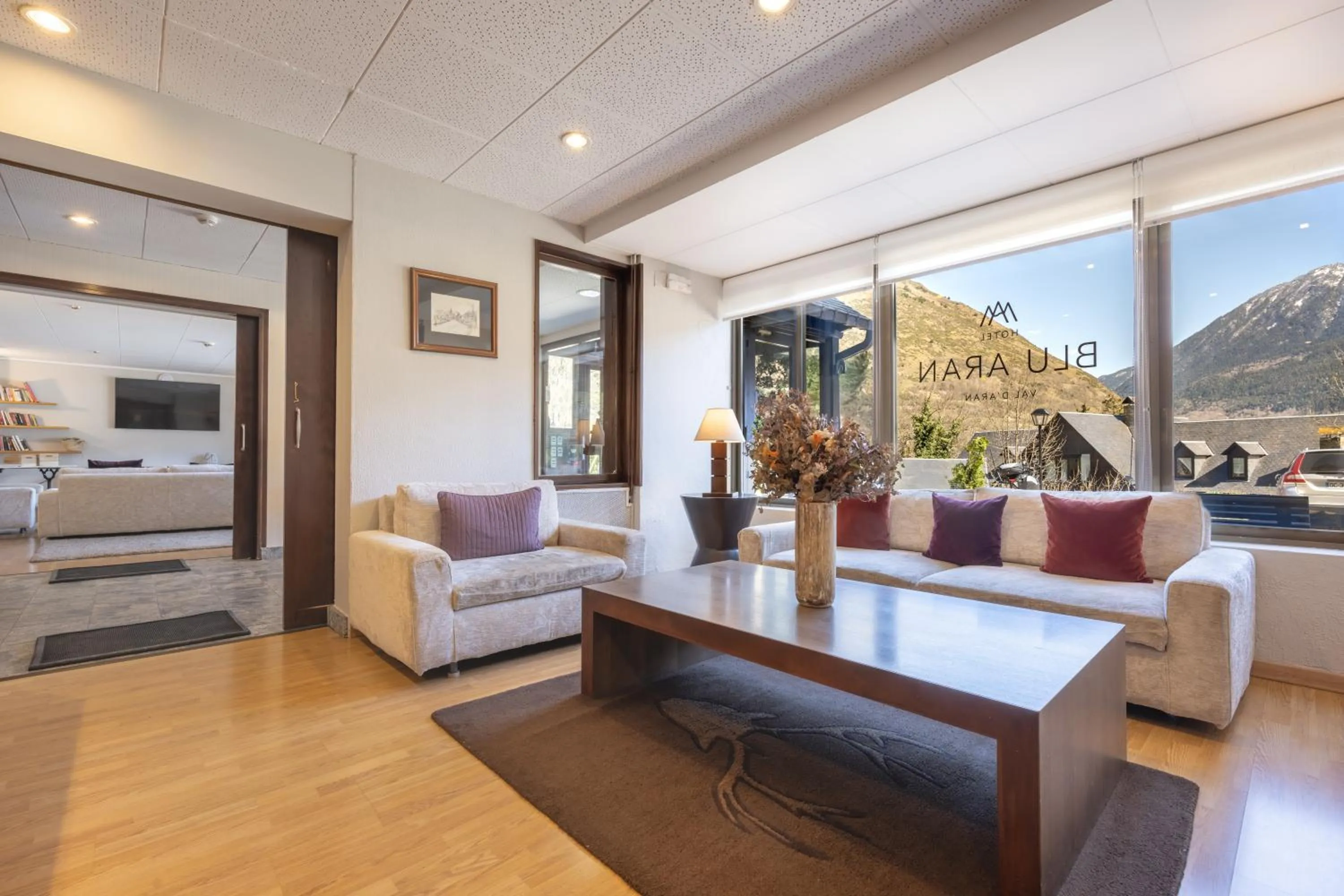 Lobby or reception in Hotel Blu Aran