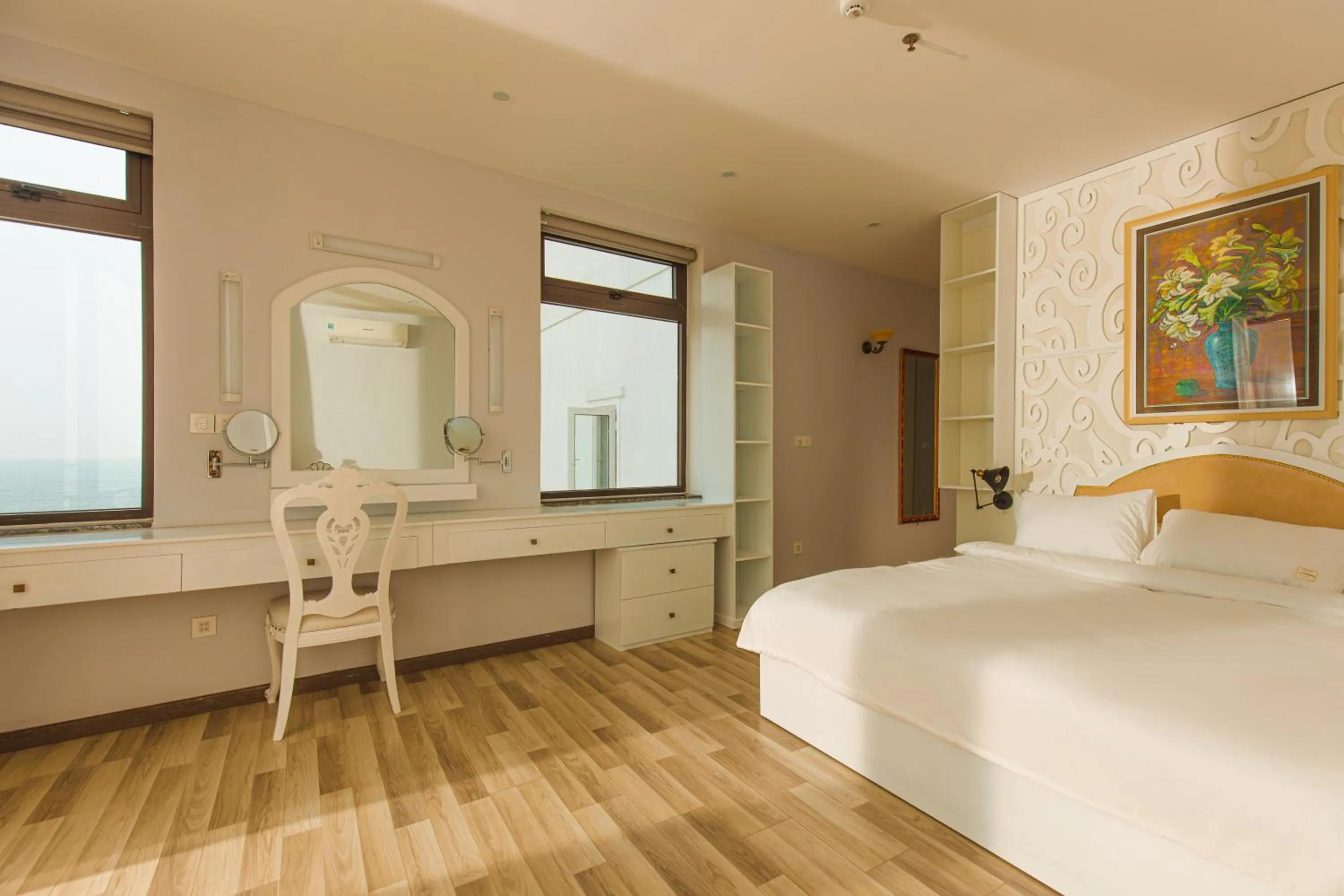 Bed in Mercury Beach DaNang