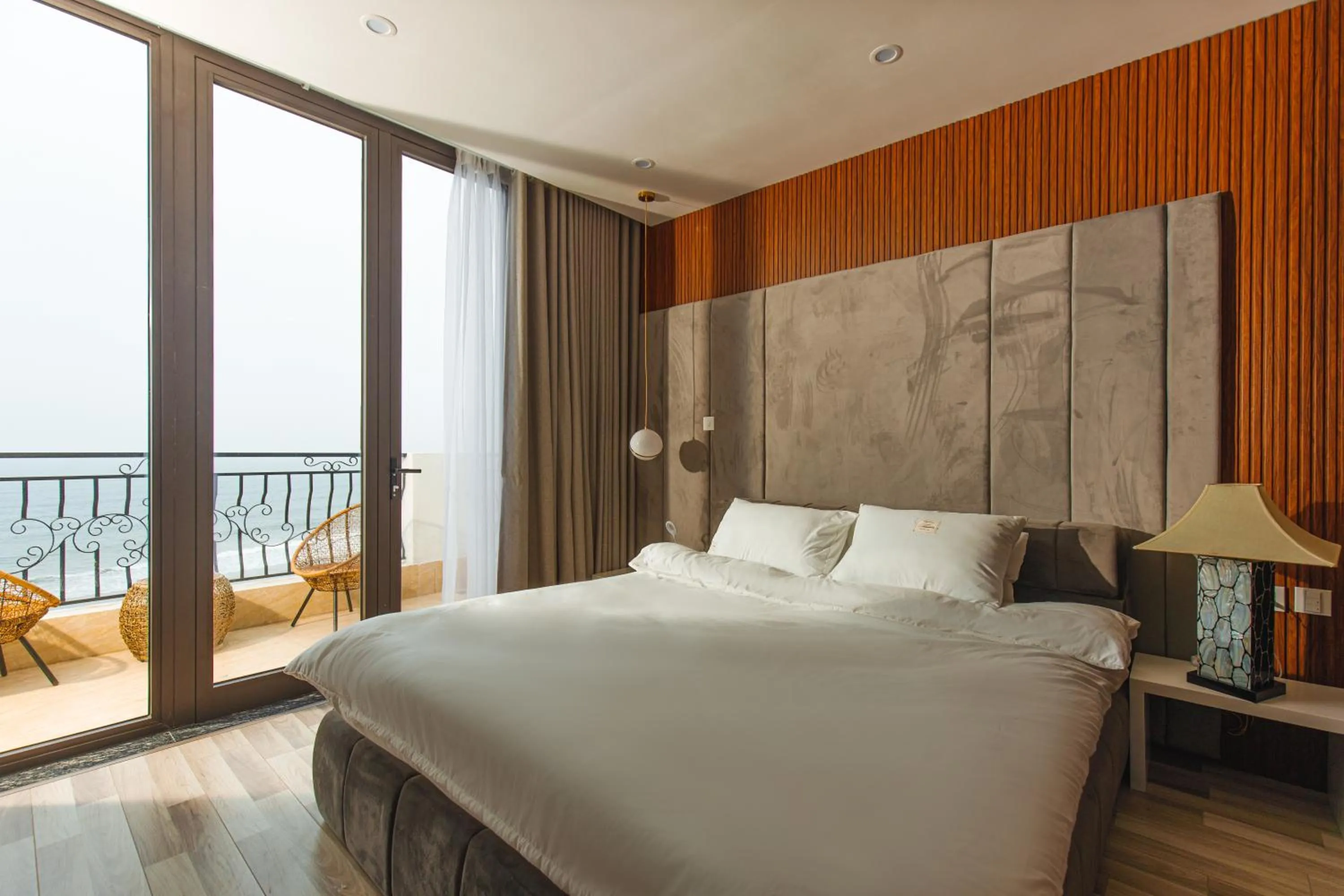 Bed in Mercury Beach DaNang