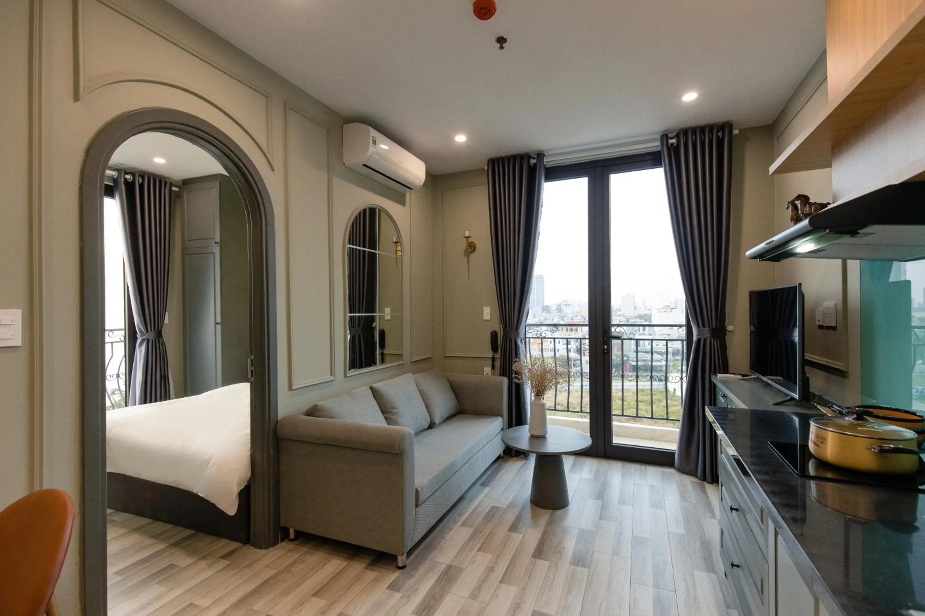 Living room, Bed in Mercury Beach DaNang